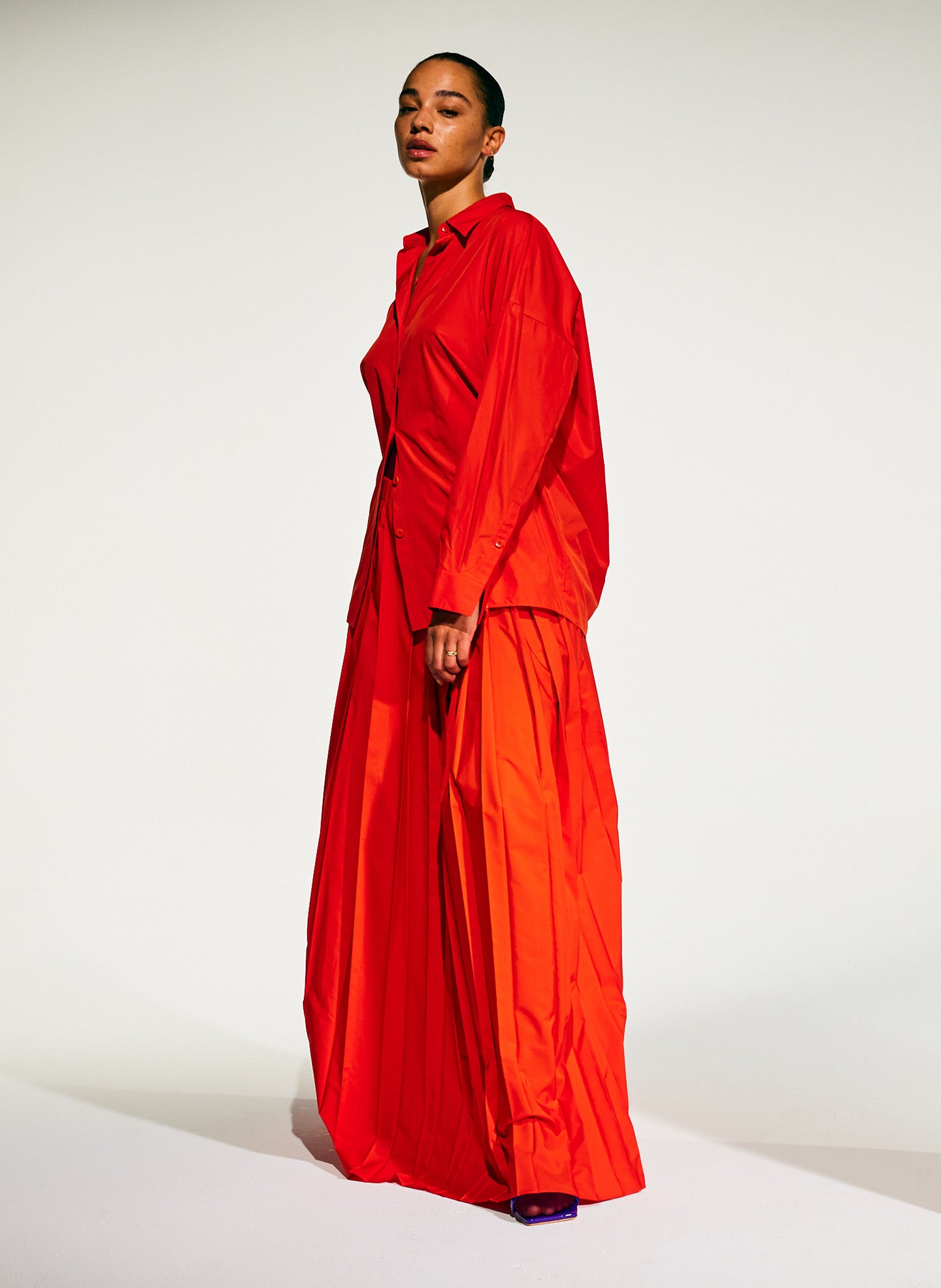 Italian Sporty Nylon Pleated Pull On Maxi Skirt