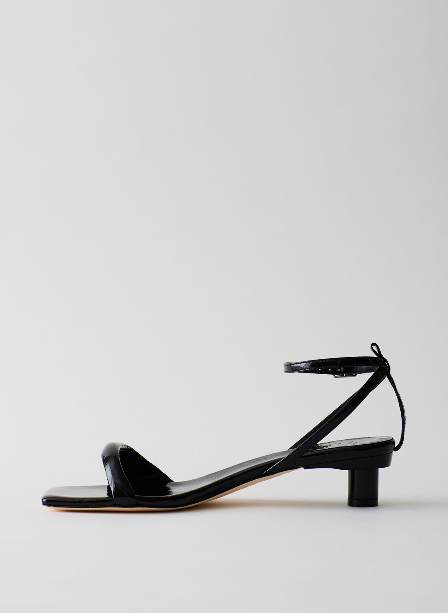 Black-02
