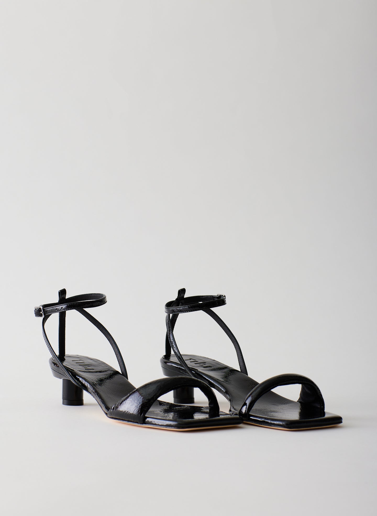 Black-03