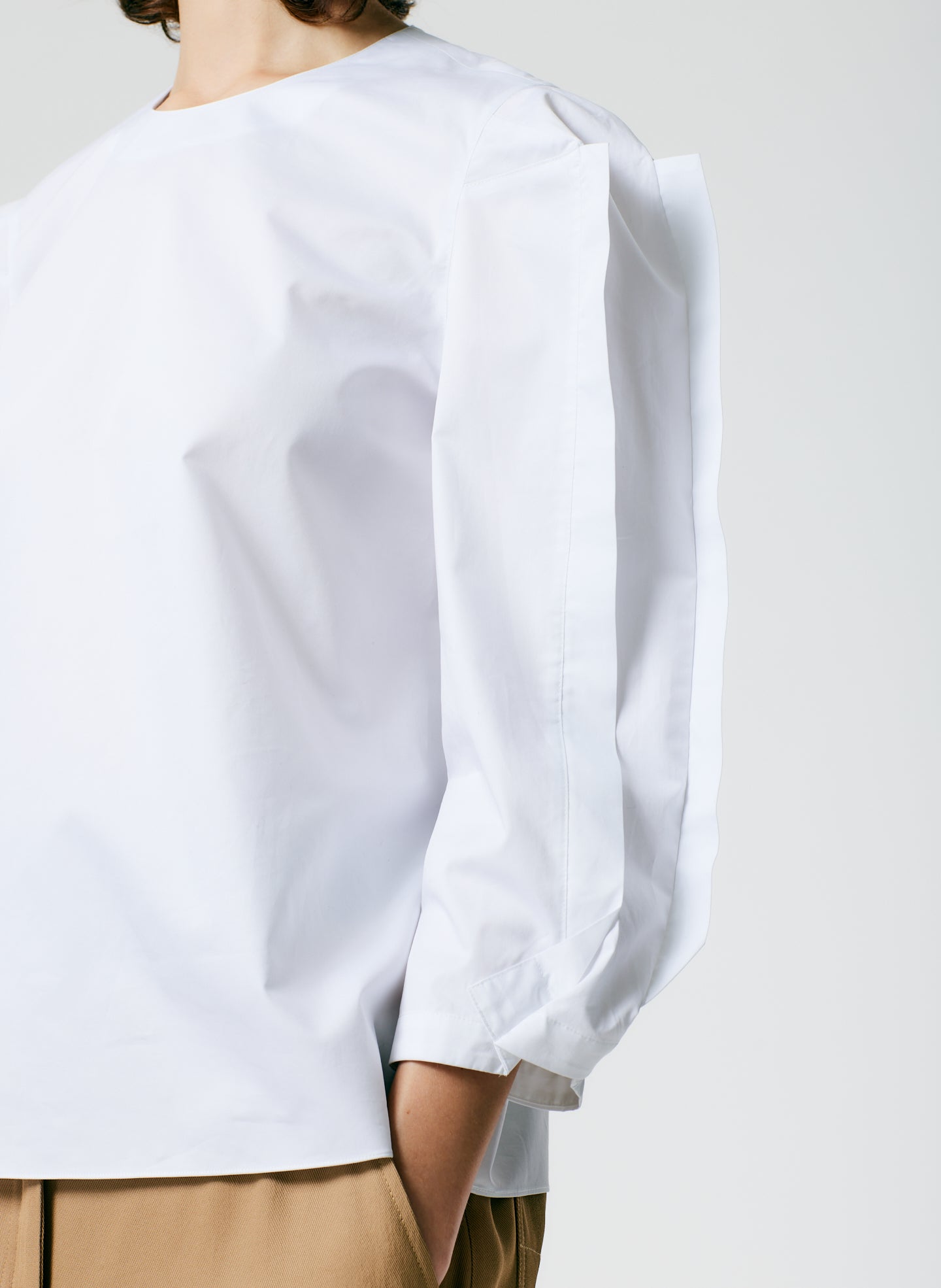 Lightweight Cotton Sateen Square Sleeve Top