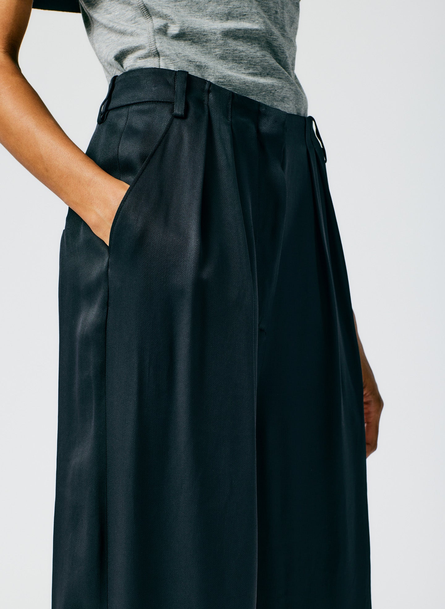 Black-04