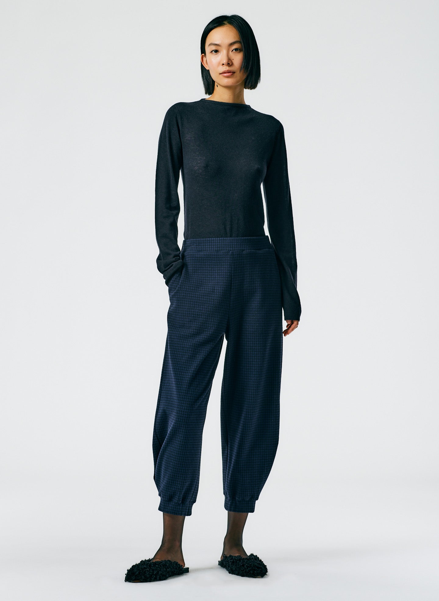 Black/Navy Multi-01