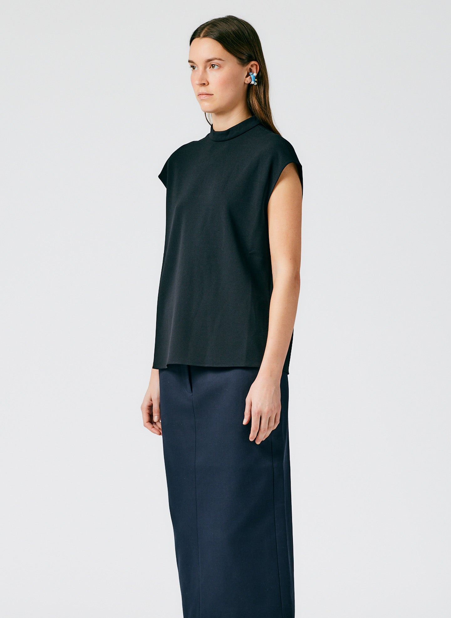 Black-02