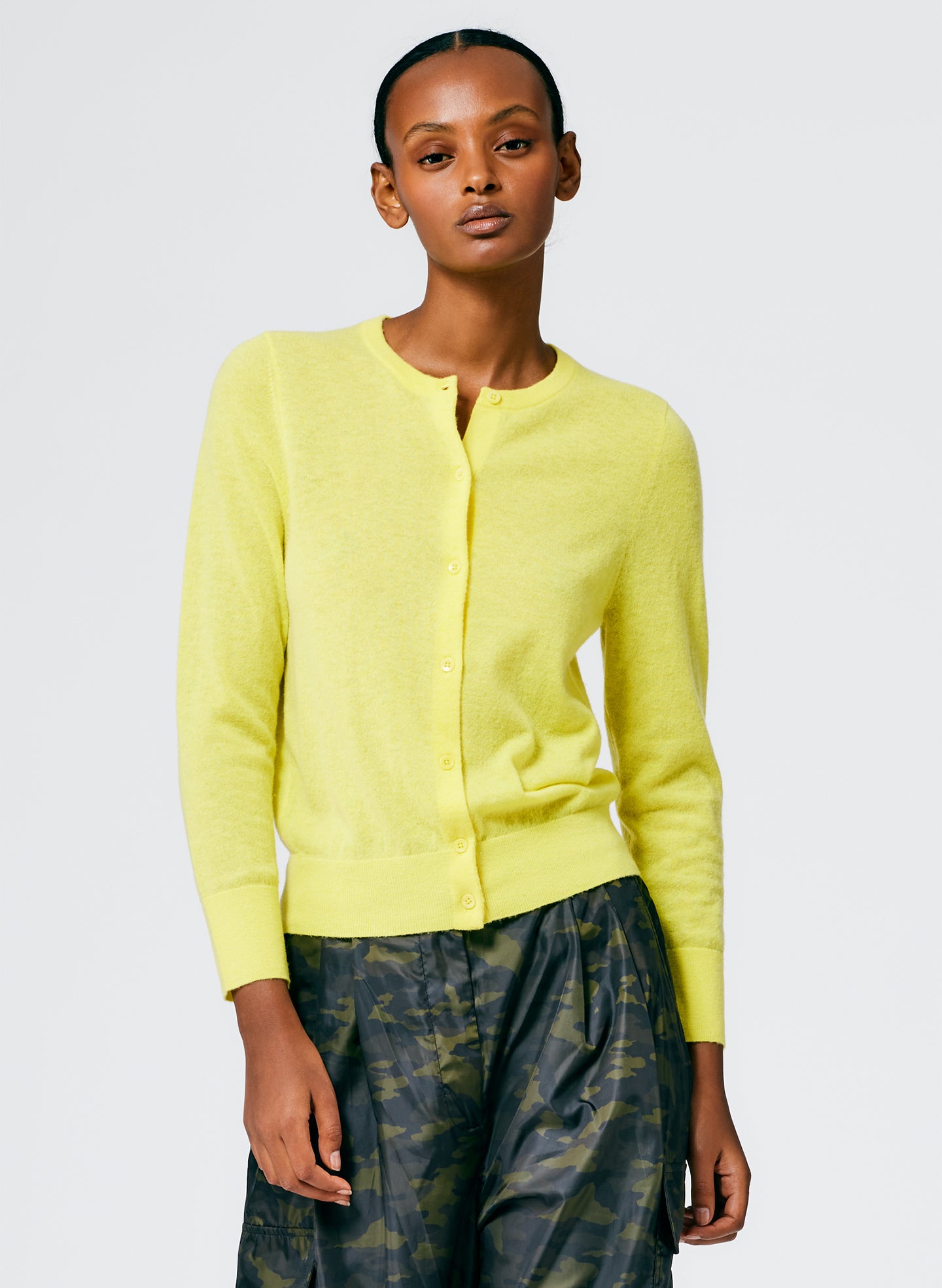 SCULPT | The Milky Short-Sleeved Knitted Cardigan