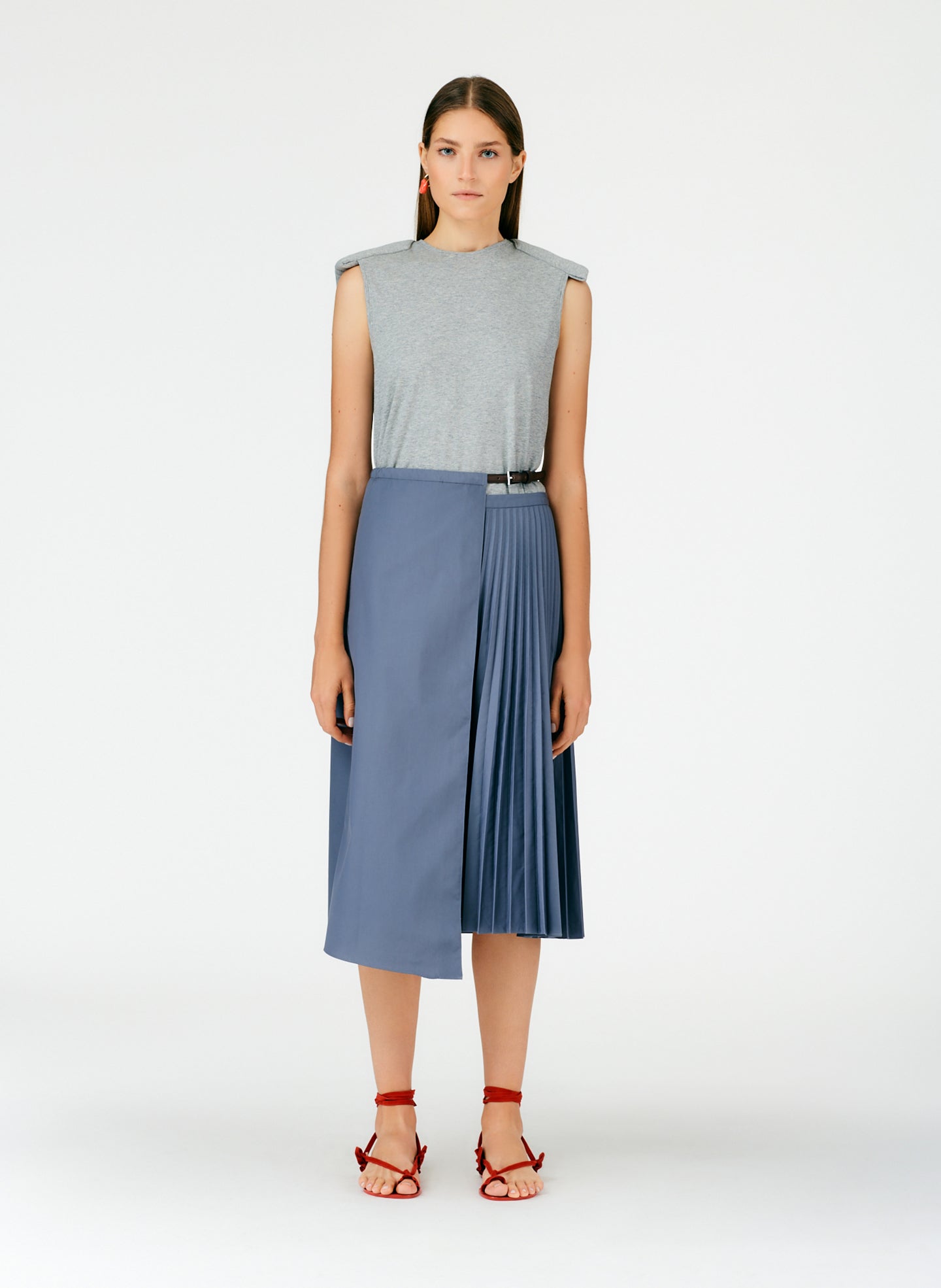 Grey-01