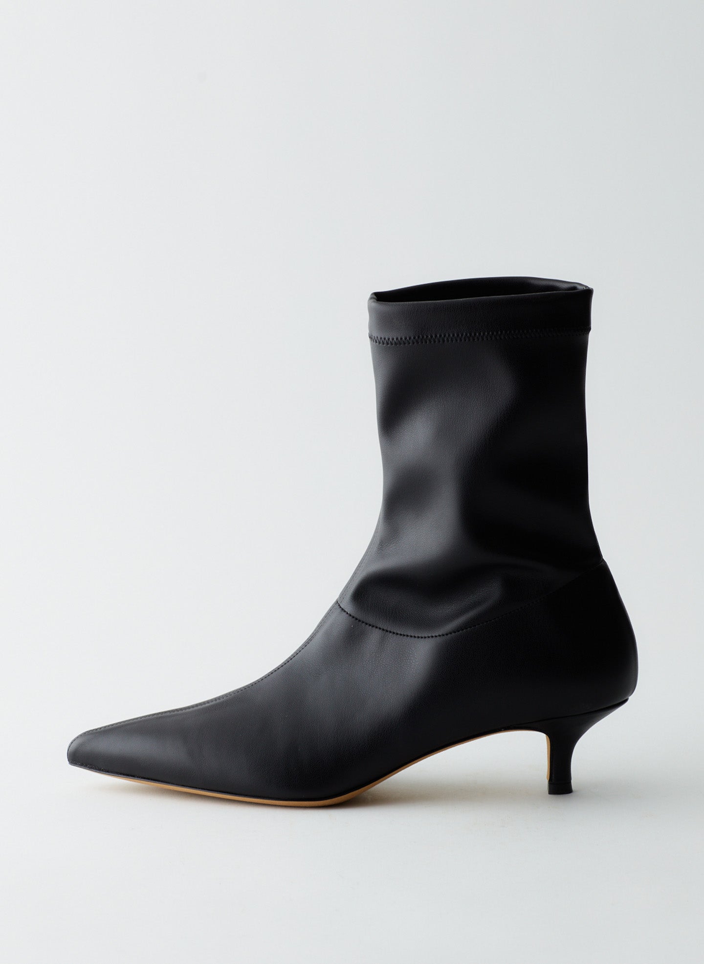 Black-01