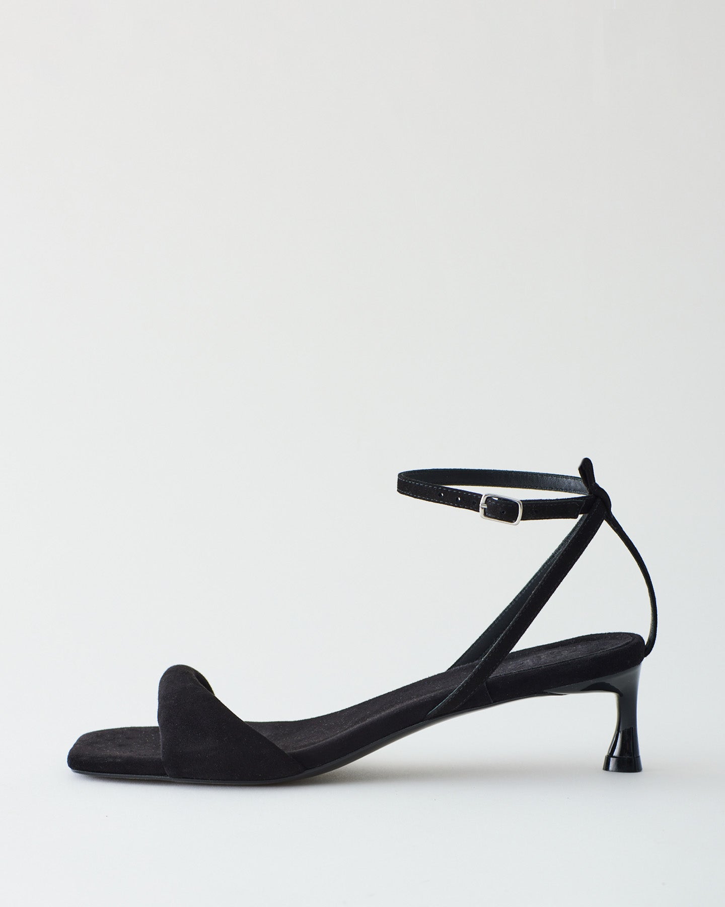 Black-01