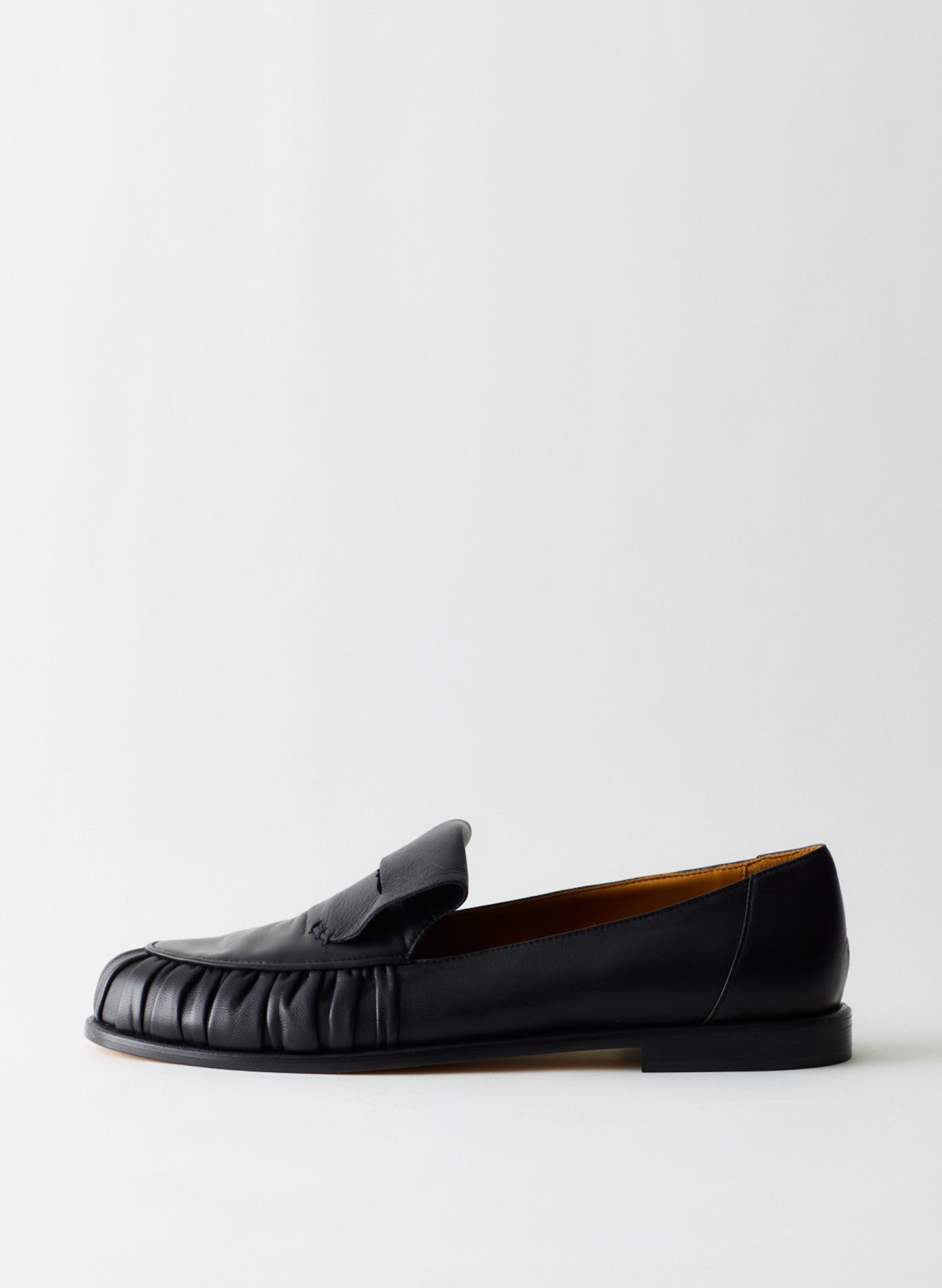 Black-01