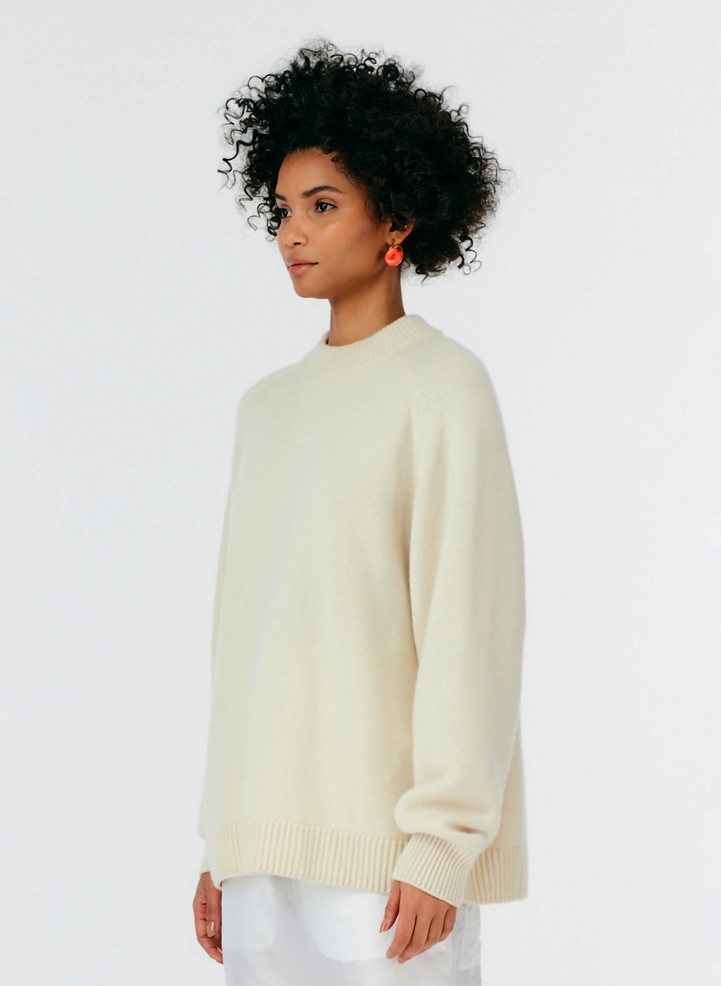Ivory-02