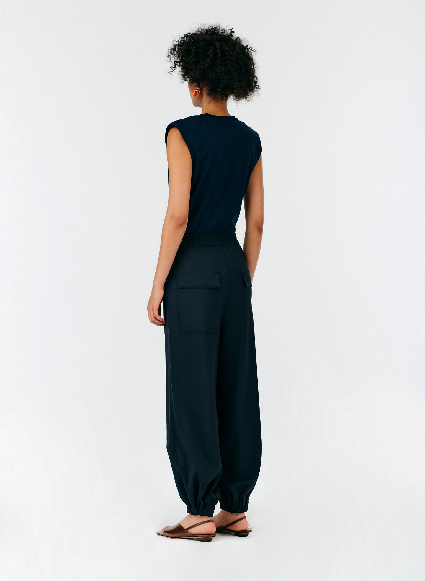 Black-03
