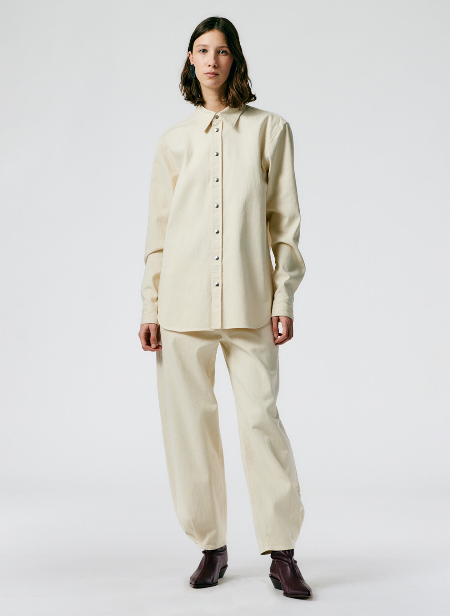 Ivory-05