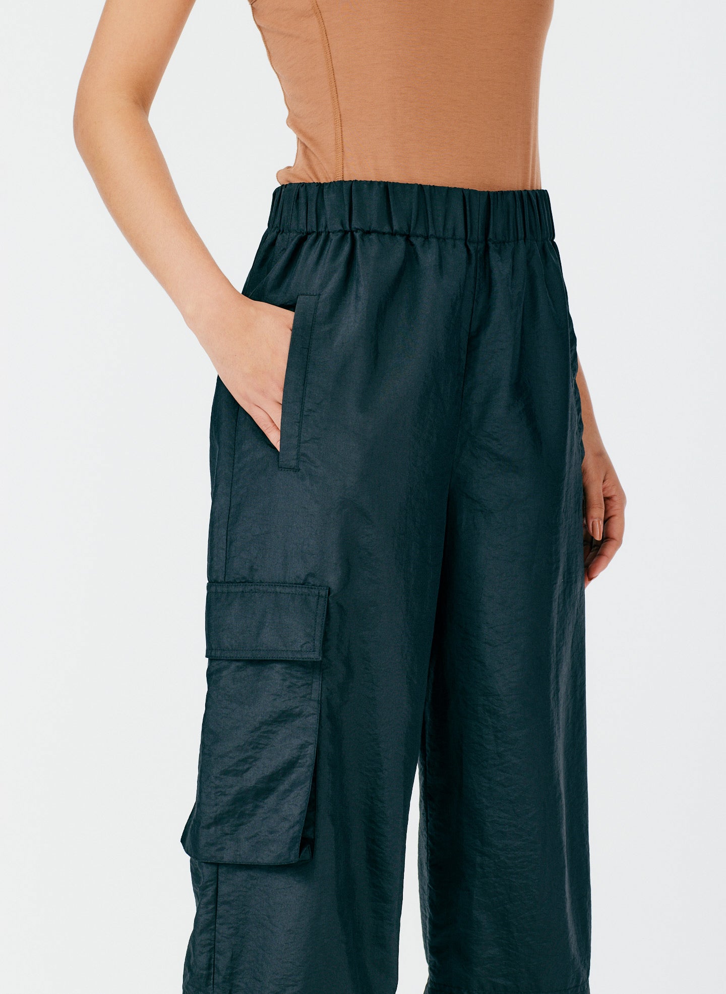 Crispy Nylon Pull On Wilt Jogger- Long