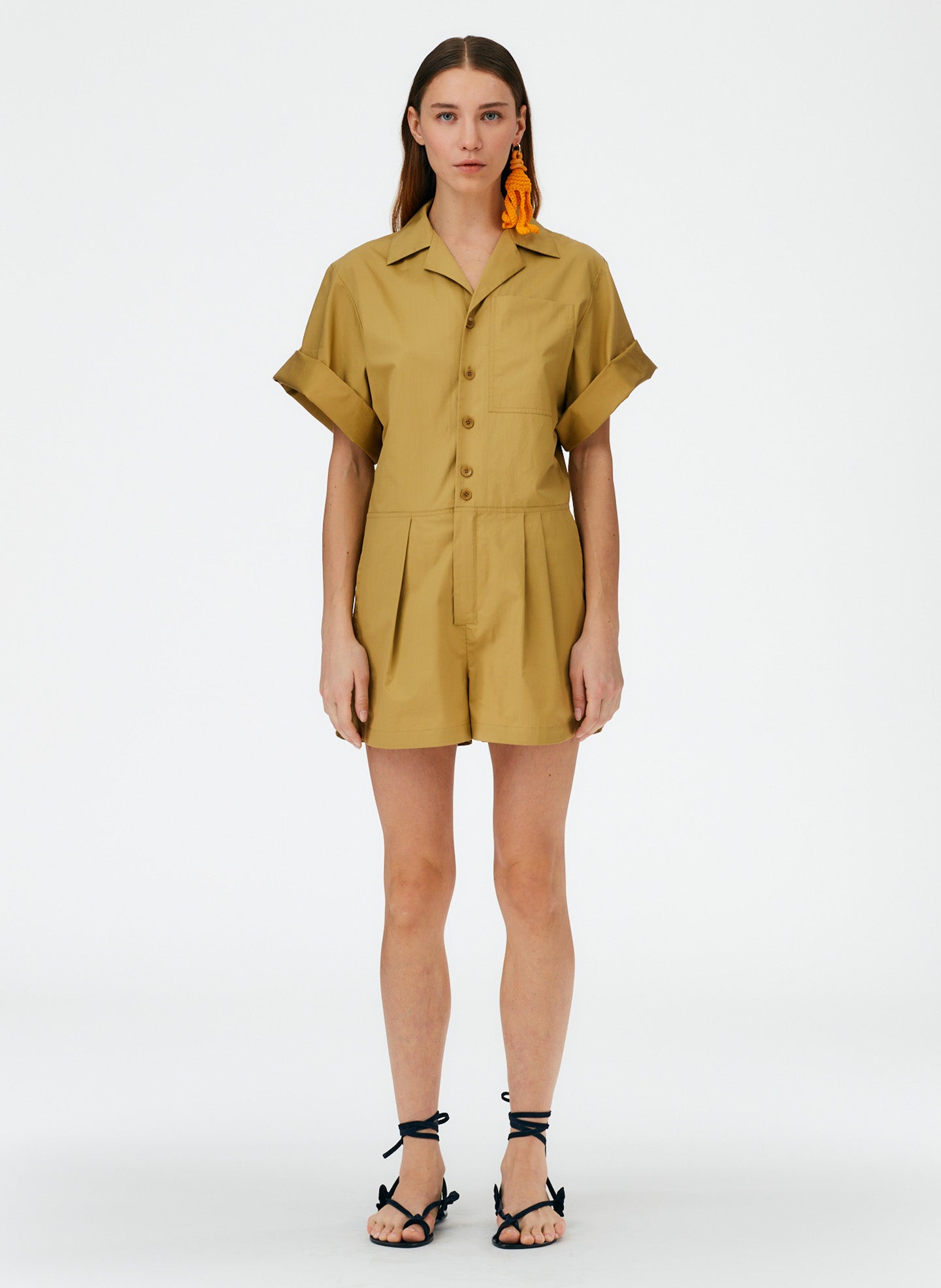 Khaki-01