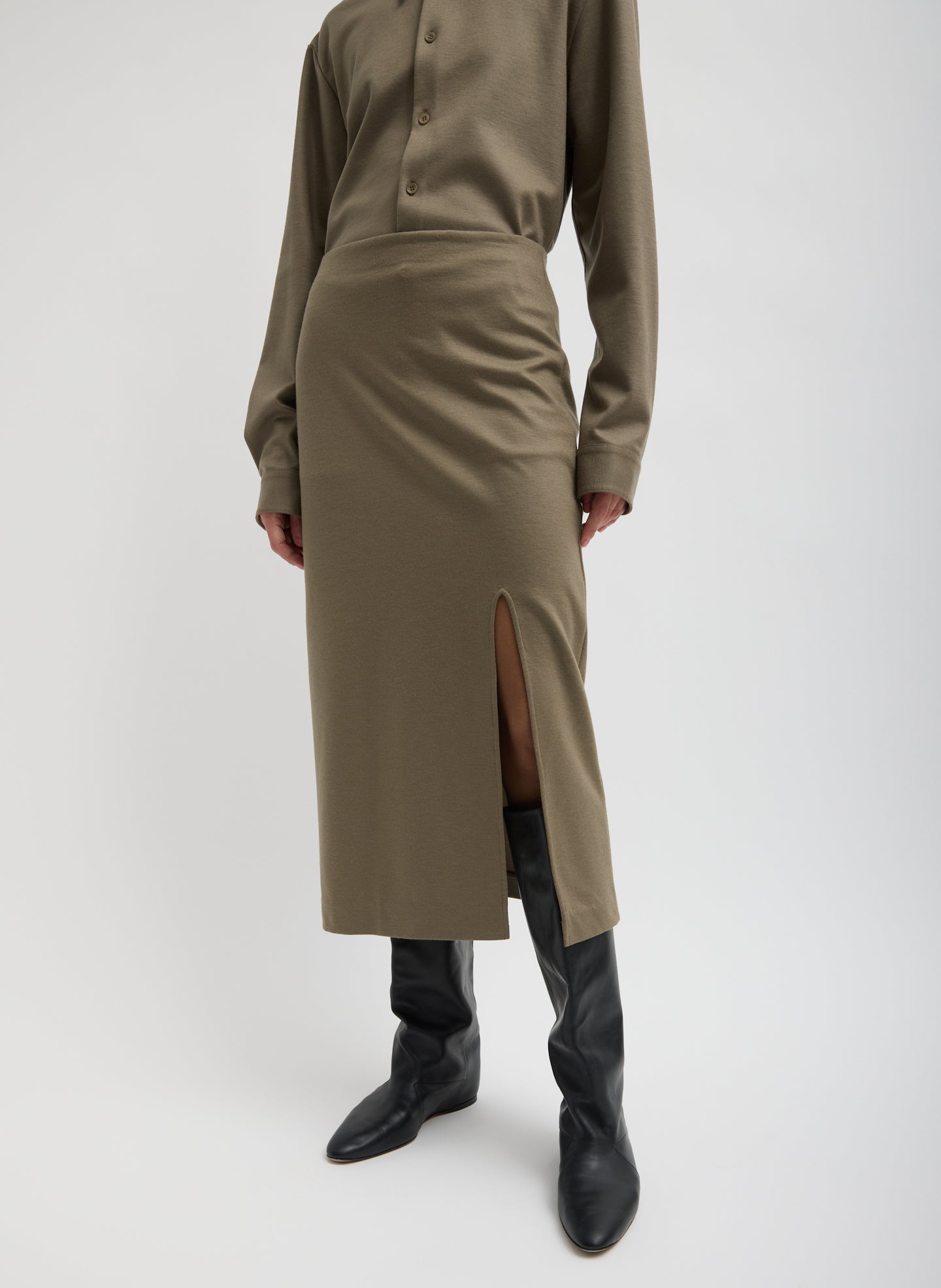 KHAKI-5