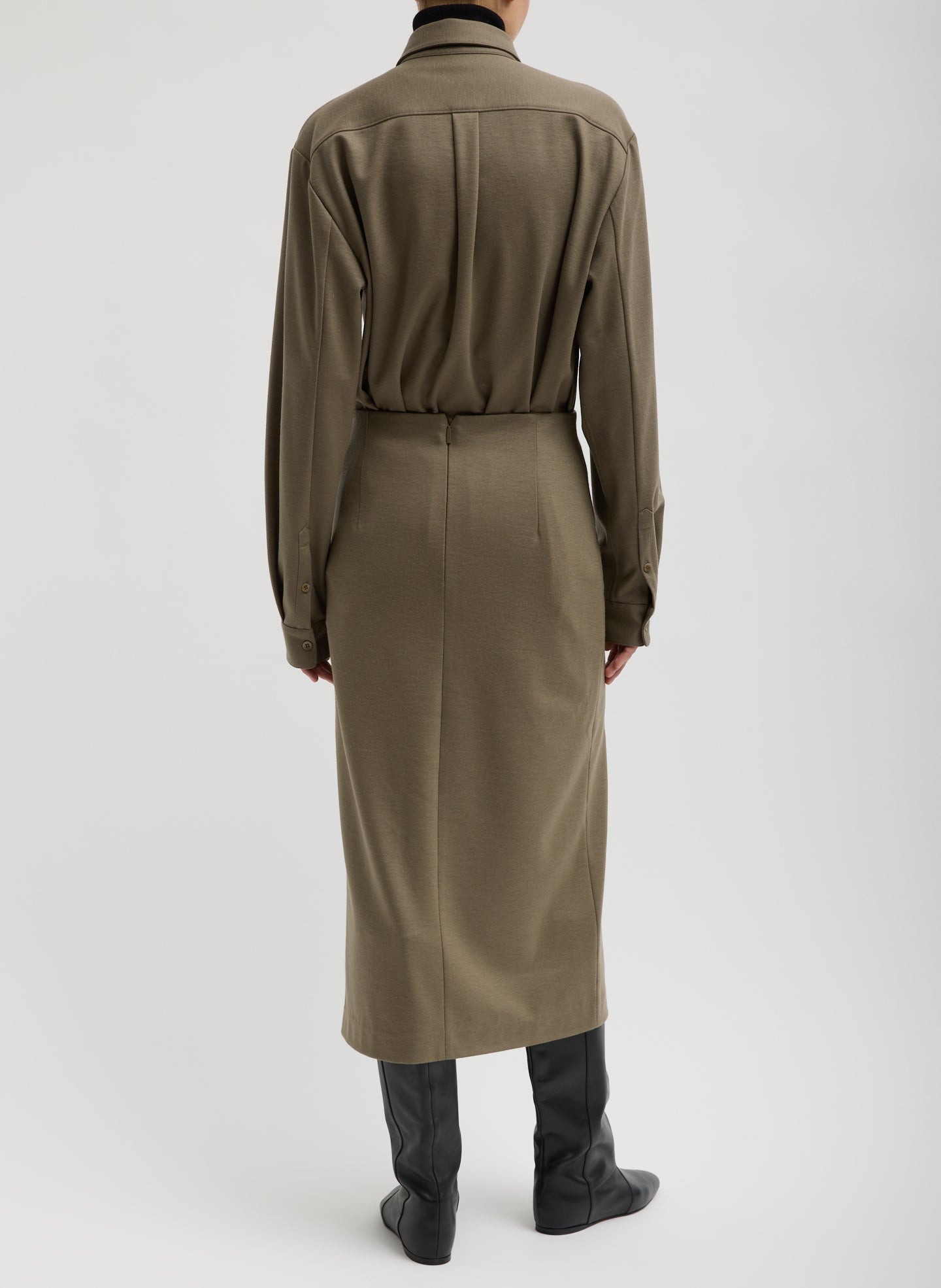 KHAKI-4