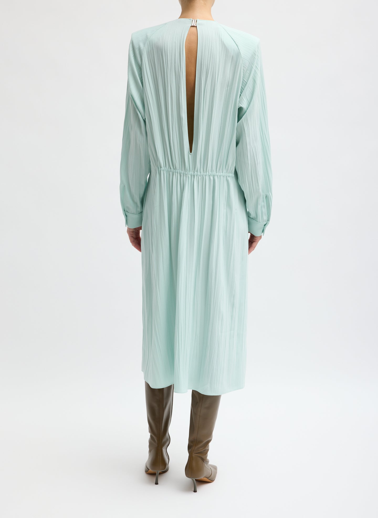 teal long sleeve dress Creased Acetate Drape Merryl Mint / M / F126CA1678 Finish:Gold white ribbon Sexy Cocktail Party Dress Offered in sizes 6 mdfhima