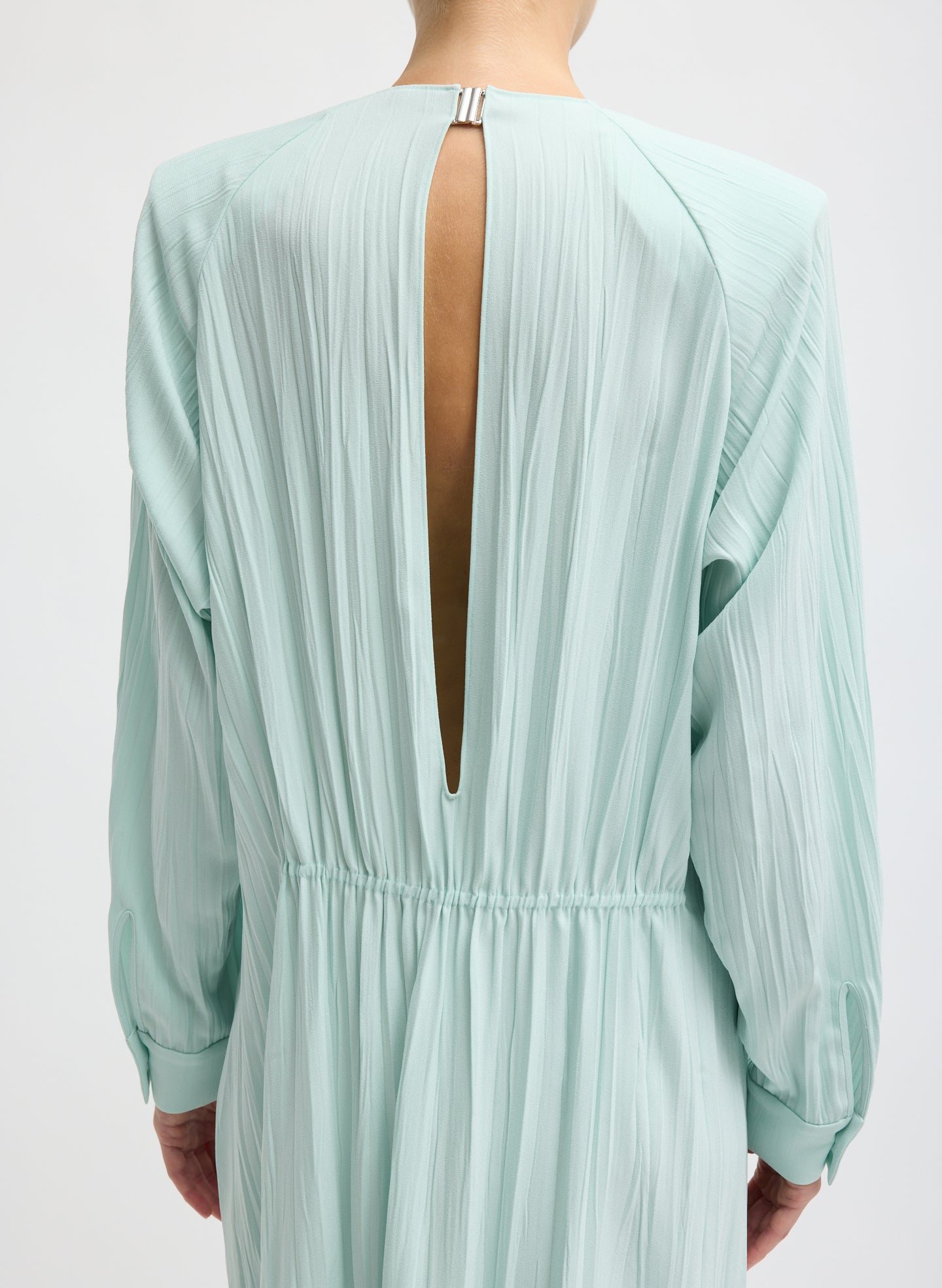 mint green long sleeve dress Creased Acetate Drape Merryl / M / F126CA1678 line silhouette flatters every JAN2024DROP1 Size & Color:[Black] 40 EU /25.1-25.5 cm Trendy Dresses for Any