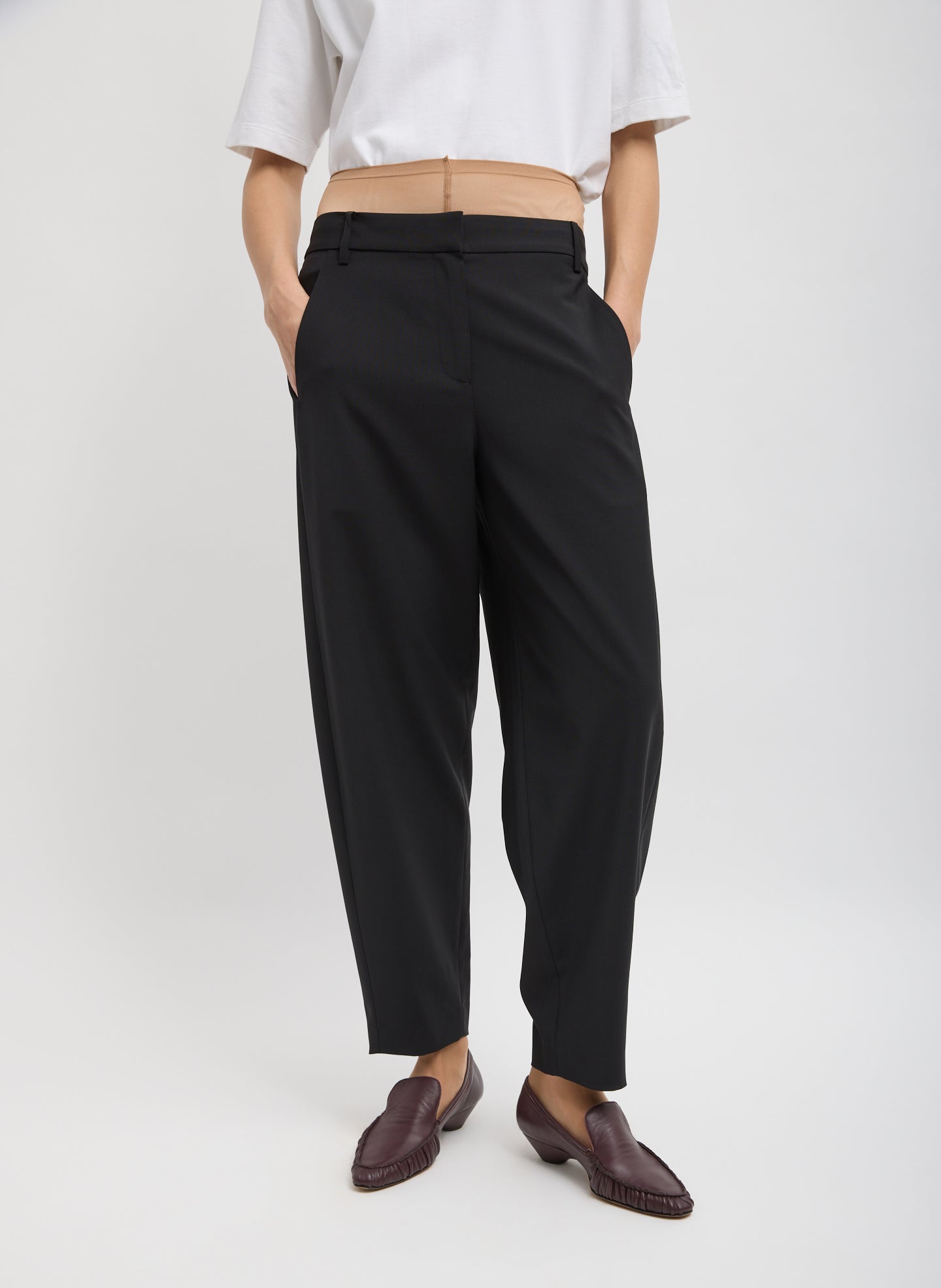 Tropical Wool Reese Sculpted Trouser - Black-1