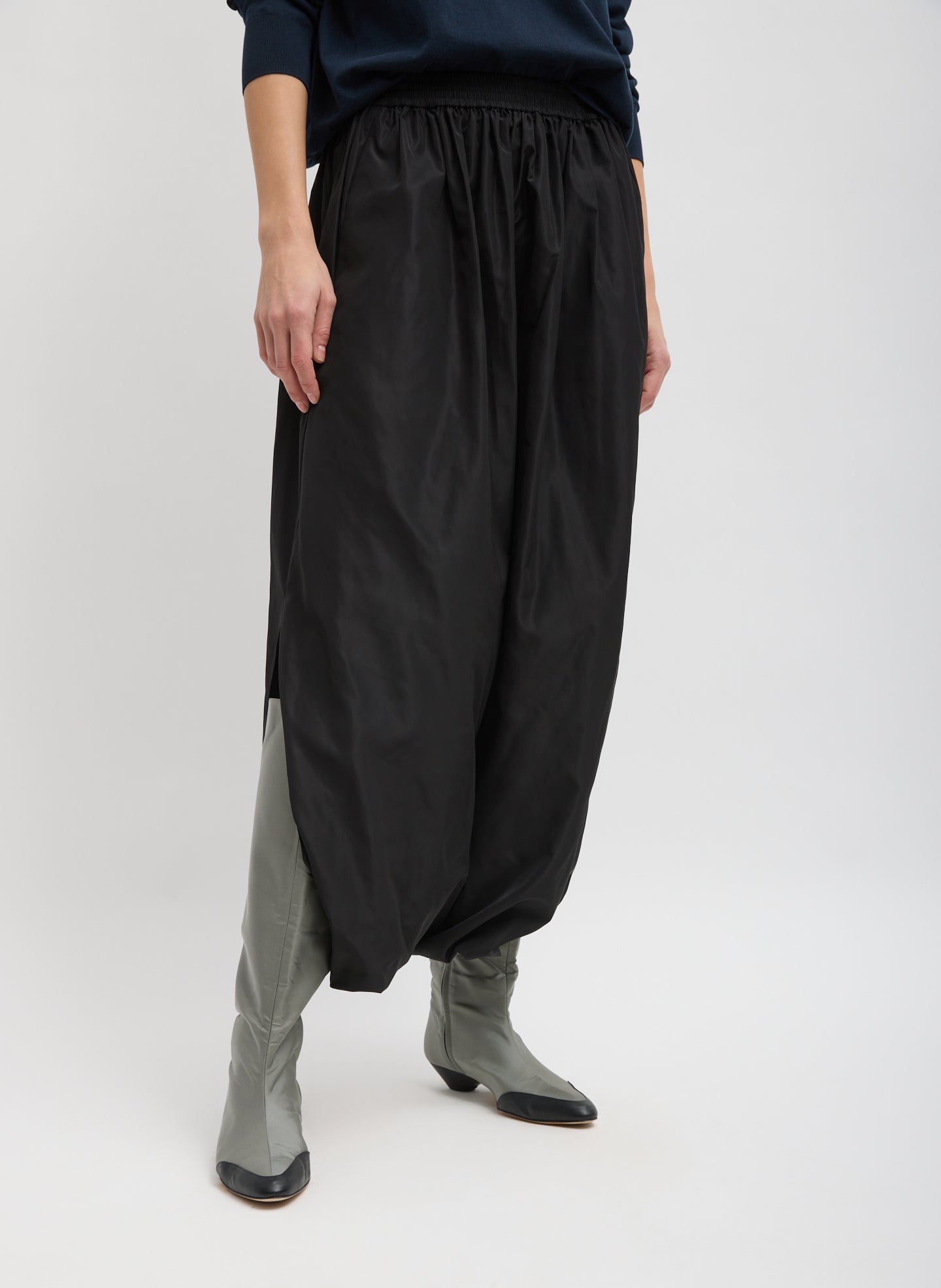 Italian Sporty Nylon Pleated Jalouise Skirt - Black-1