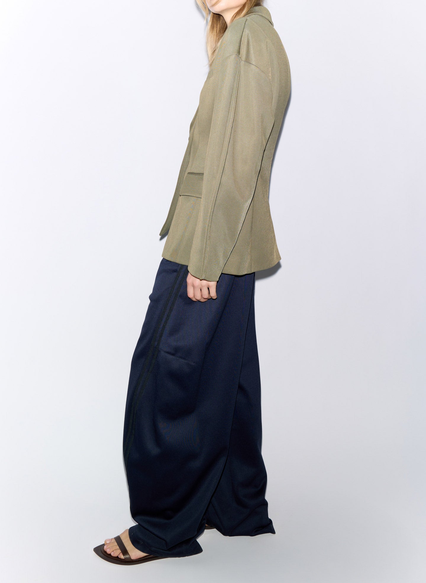 Off Duty Dressing Content Block 2