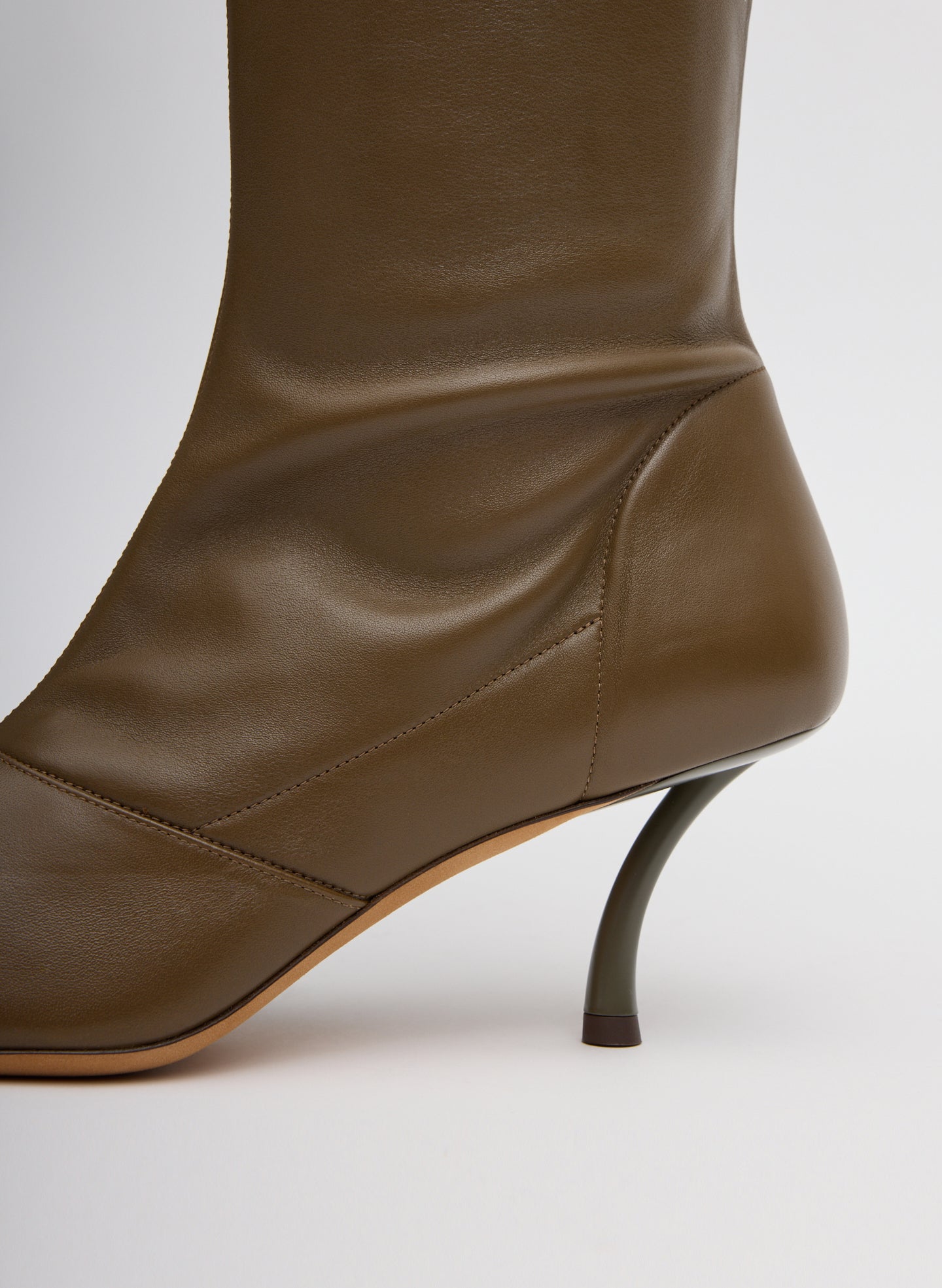 Brannon Leather Heeled Boot - closeup of heel detail