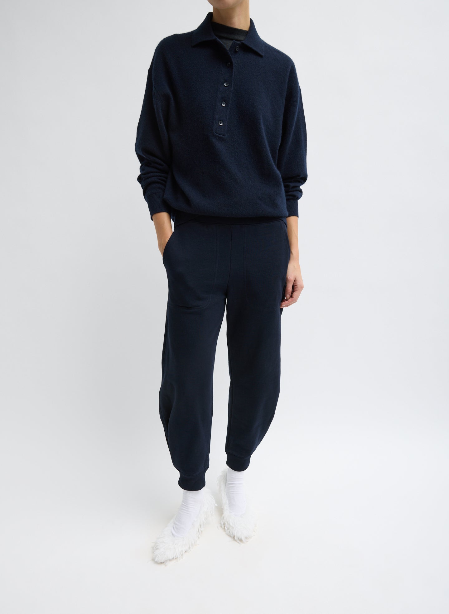 Calder Sweatpant - Navy-1