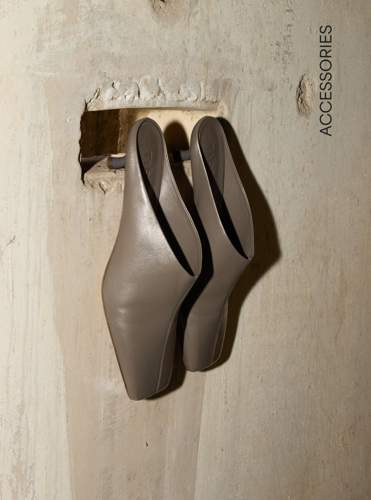 View Accessories