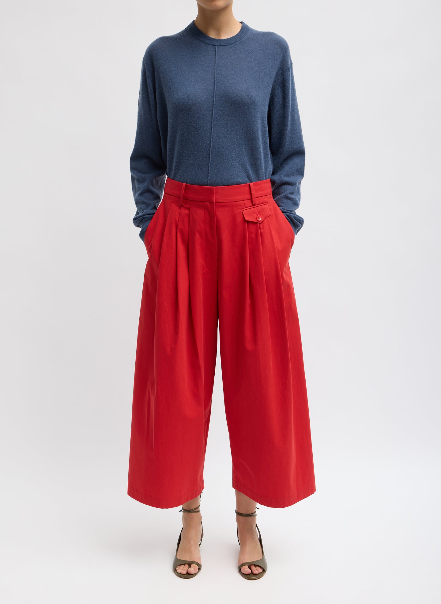 Bio Twill Triple Pleat Cropped Pant