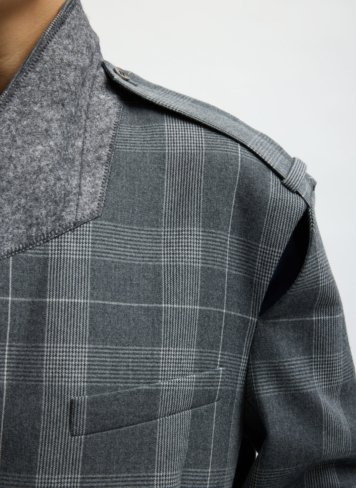Grey Papery Wool Plaid Easy Men's Blazer - closeup of collar detail