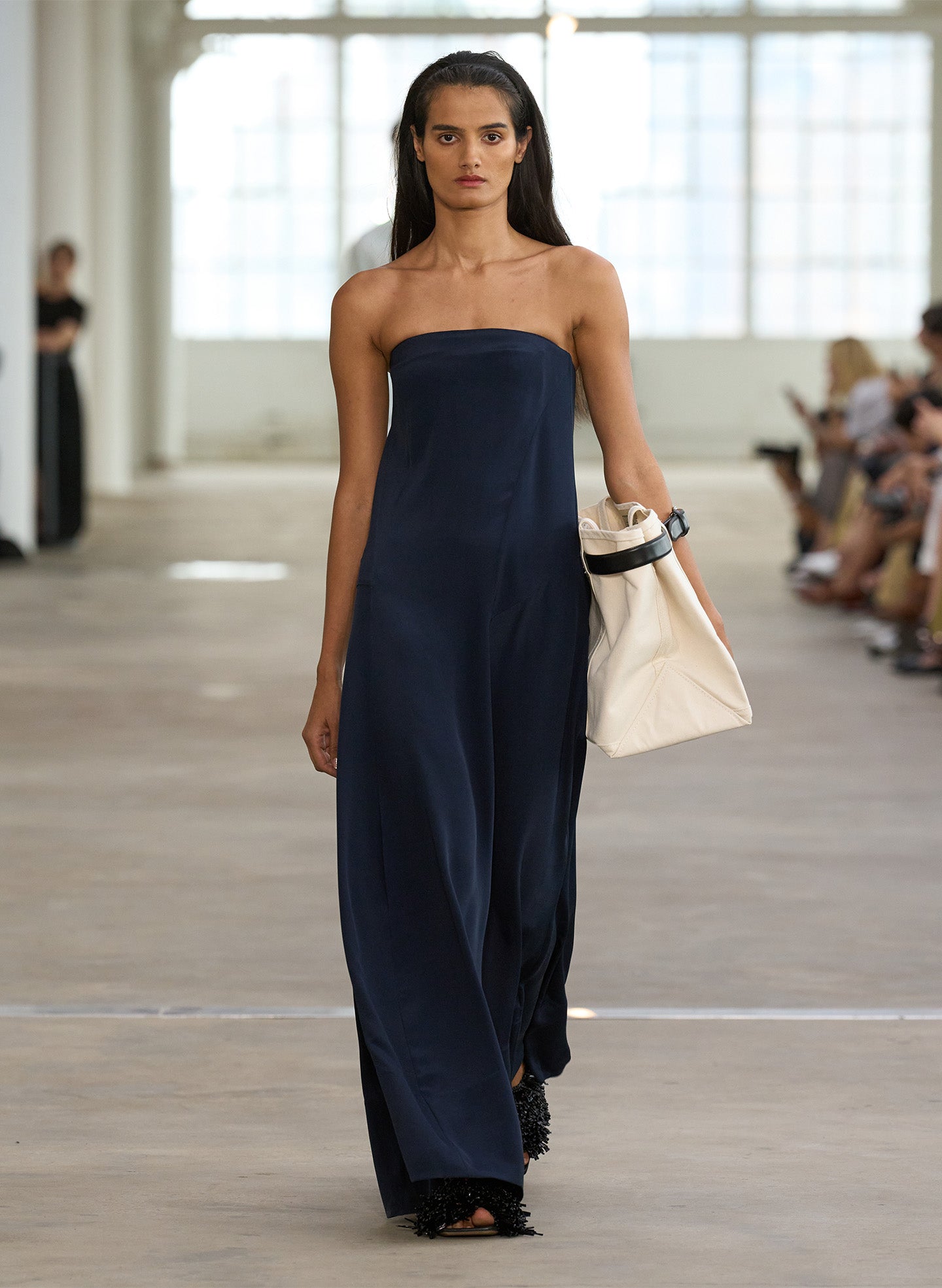 Dark Navy / 00 / S124SL1610 4-Ply Silk Strapless Sculpted Dress Dark Navy / 00 / S124SL1610 4-Ply Silk Strapless Sculpted Dress