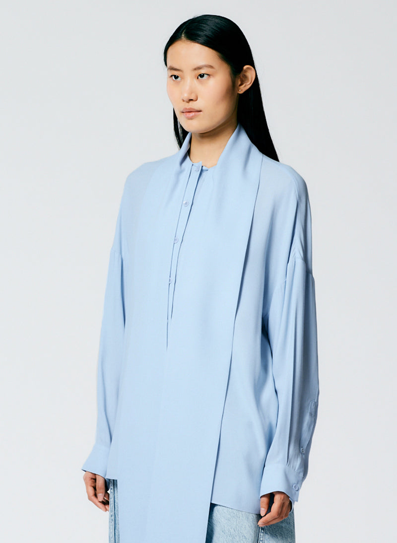 Feather Weight Eco Crepe Davenport Sculpted Shirt Baby Blue-3