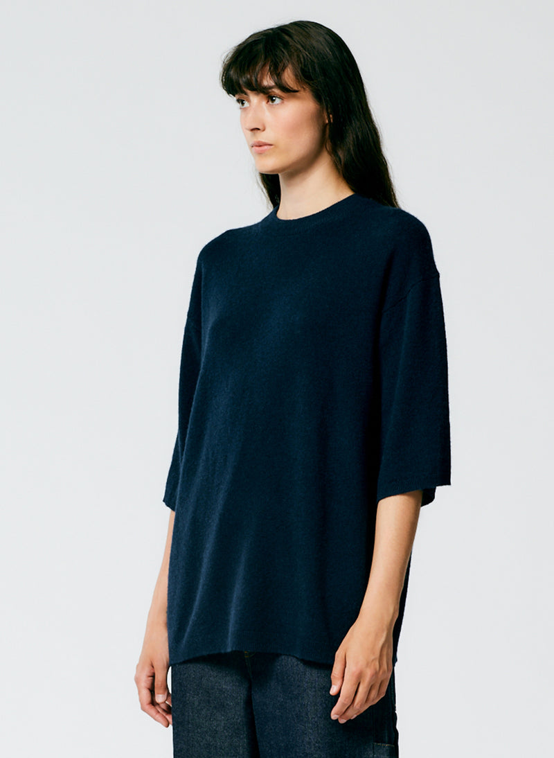Feather Weight Cashmere Oversized Easy T-Shirt Navy-3