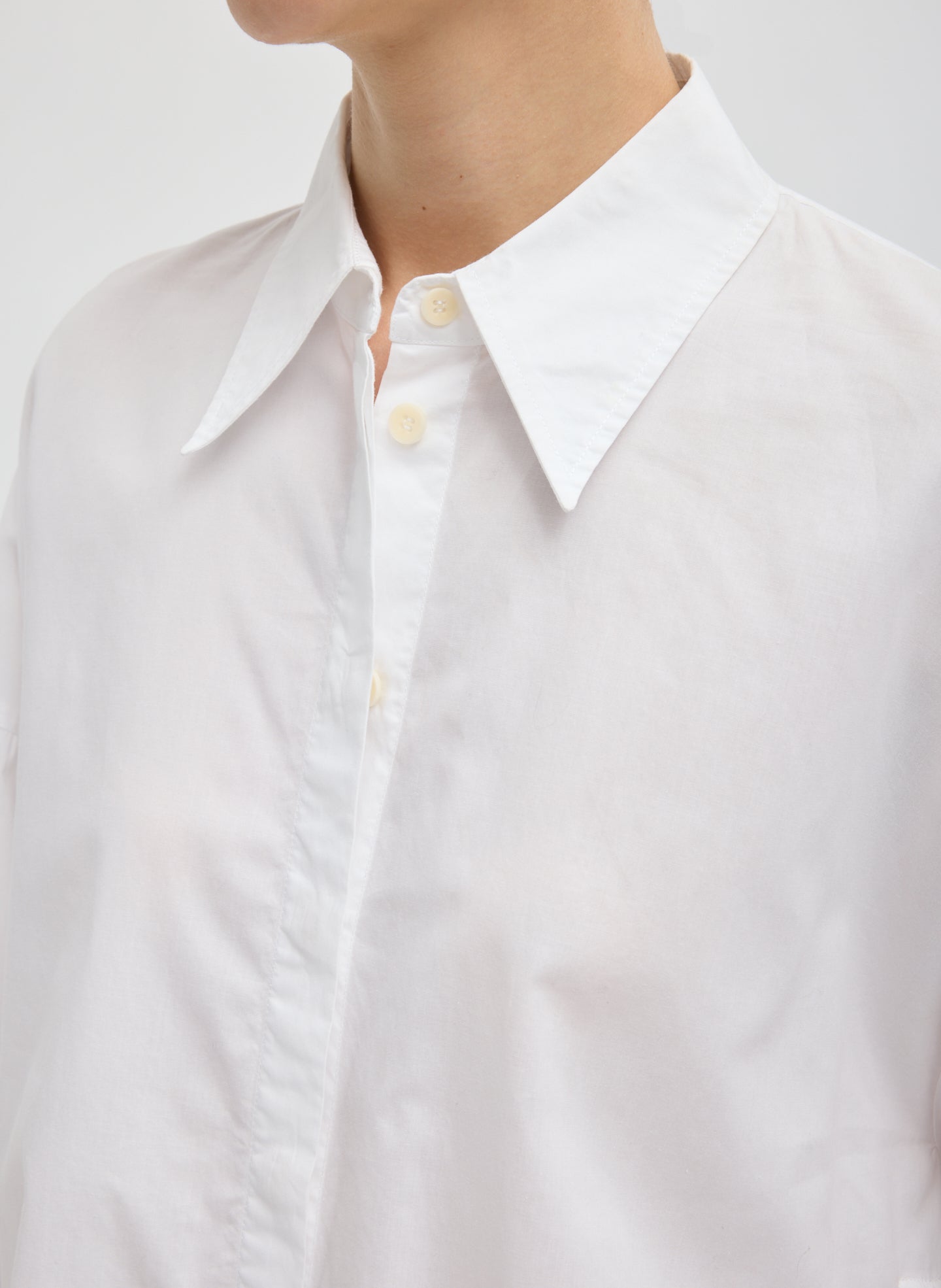 White Gabe Oversized Shirt - closeup of collar