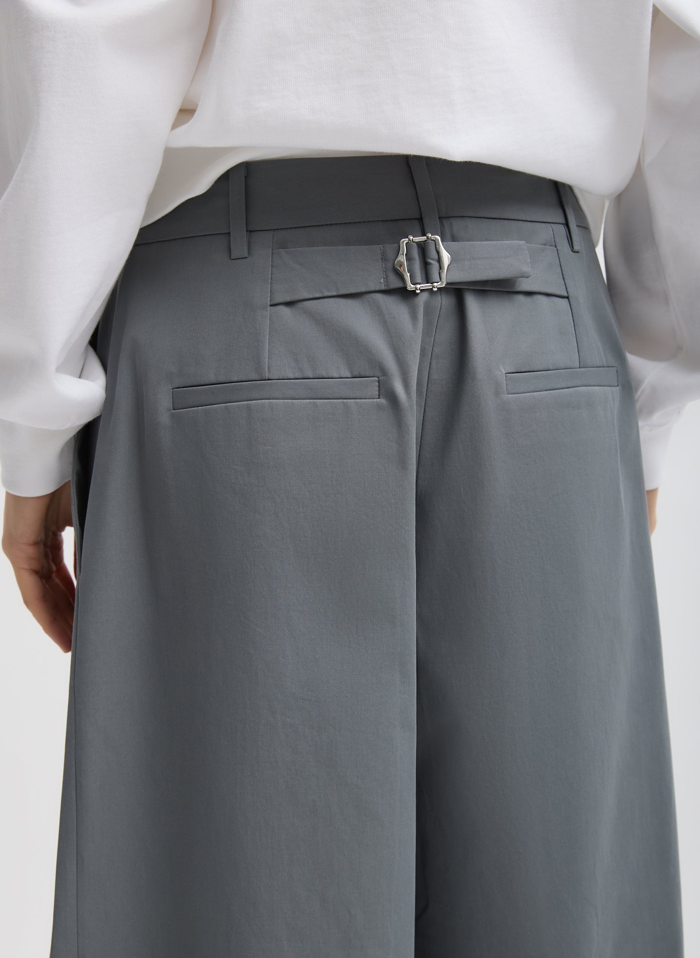 Grey Bio Twill Triple Pleat Cropped Pant - closeup of back belt detail