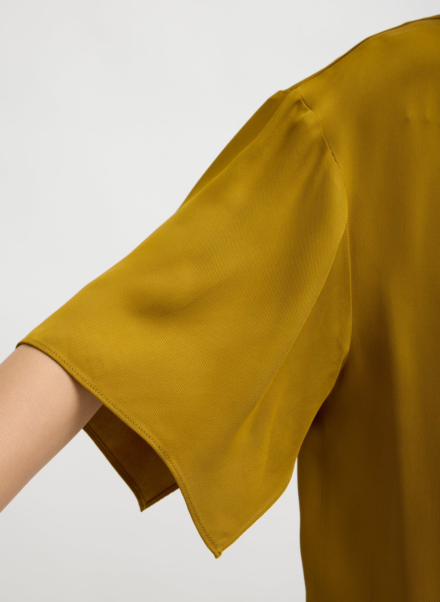 Mustard Eco Acetate Viscose Easy T-Shirt with Slit Detail - closeup of sleeve detail