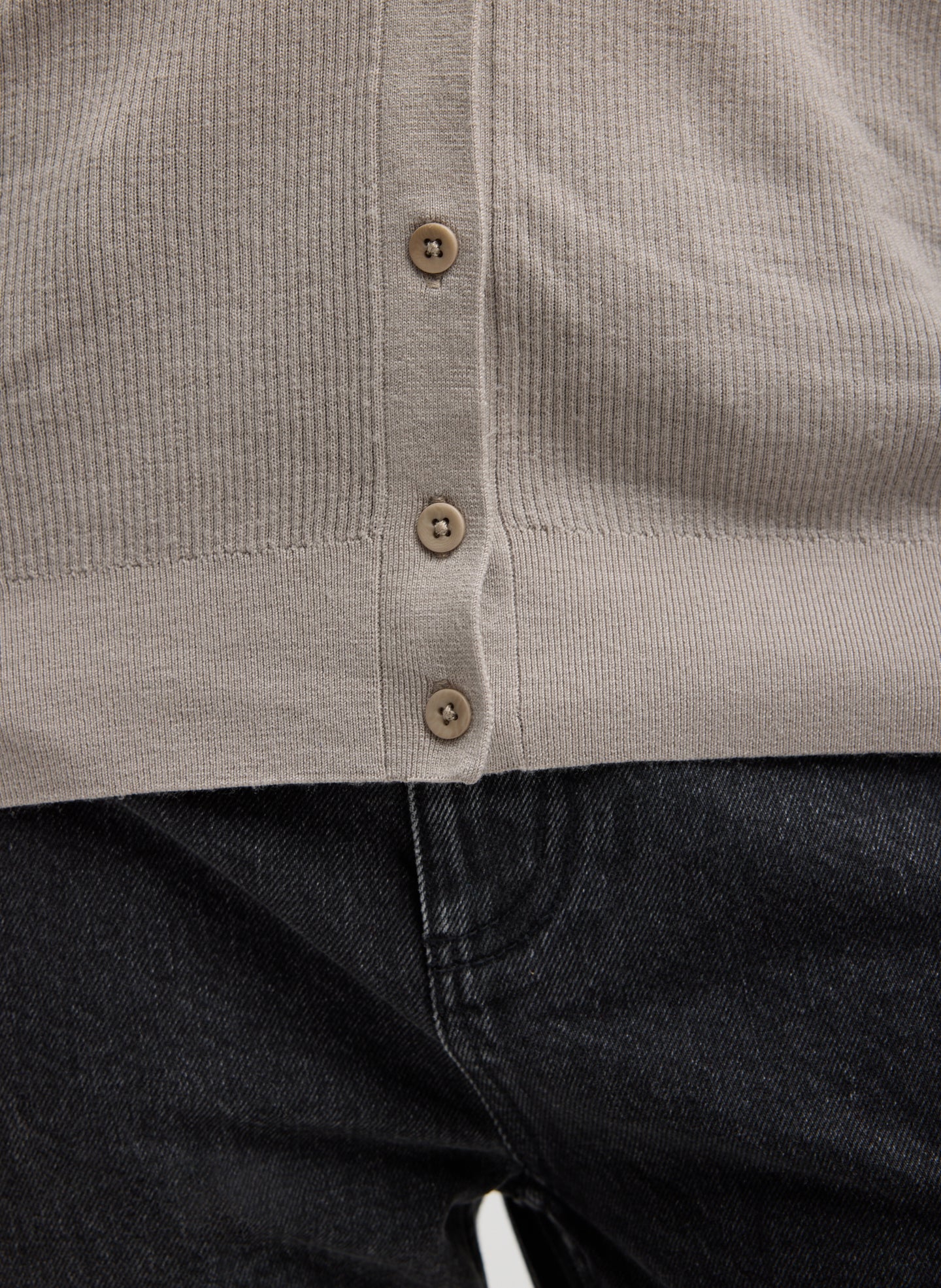 Clay Grey Feather Weight Ribbed V-Neck Cardigan - closeup of button details