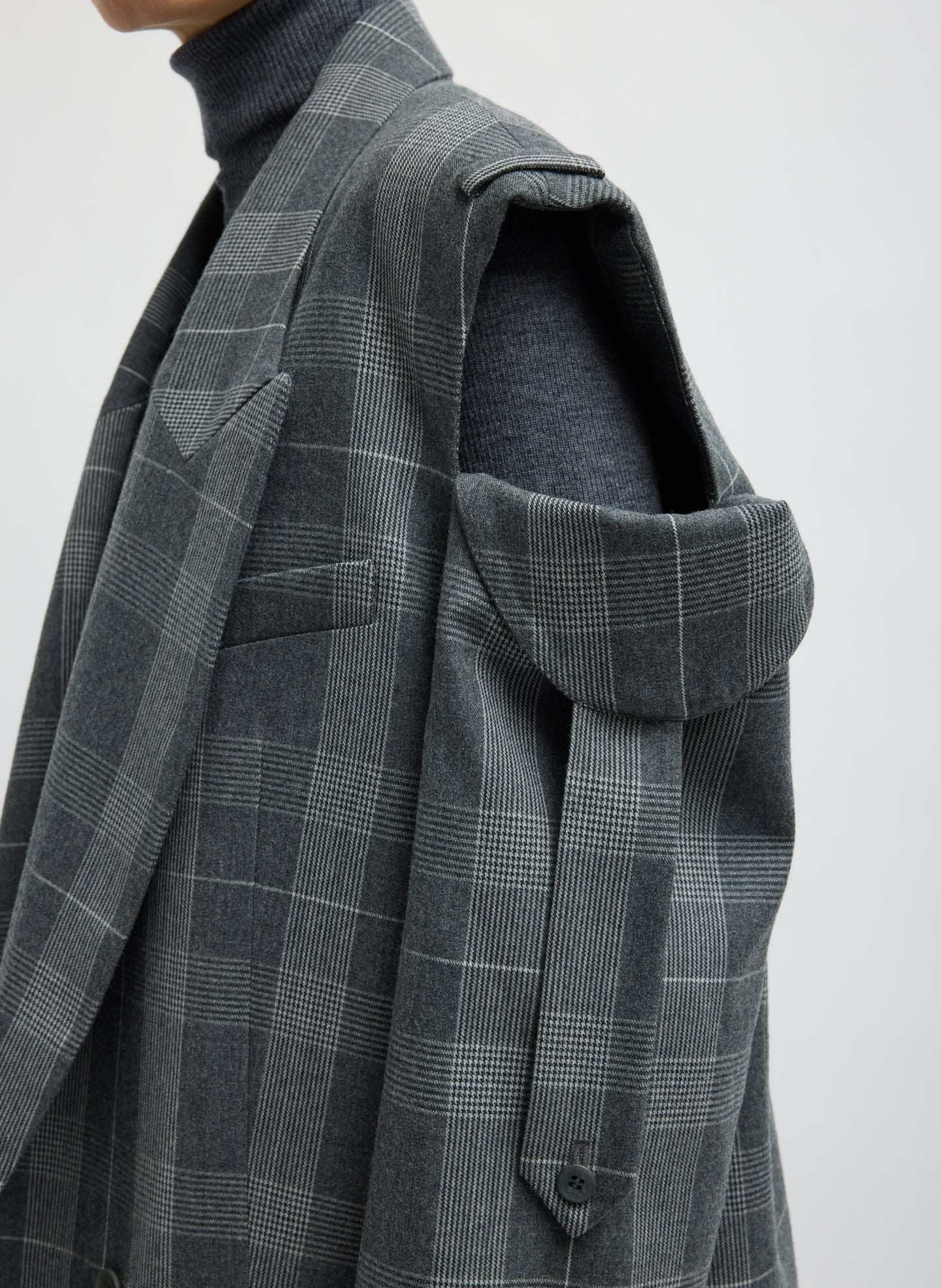 Grey Papery Wool Plaid Easy Men's Blazer - closeup of cutout detail at shoulder