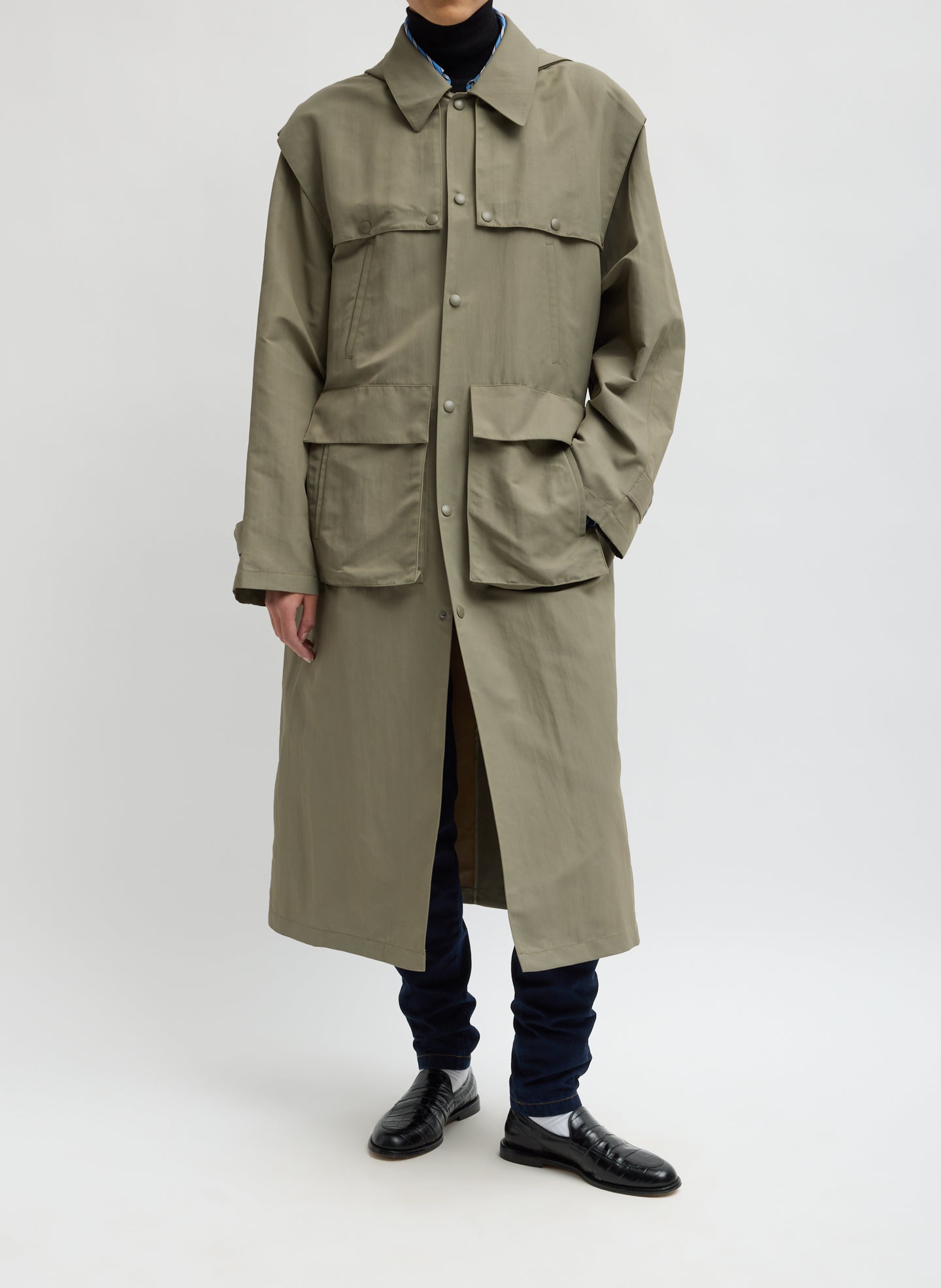 Techy Twill Frank Trench with Hood - Dark Hazelnut Techy Twill Frank Trench with Hood - green trench coat, front view on model