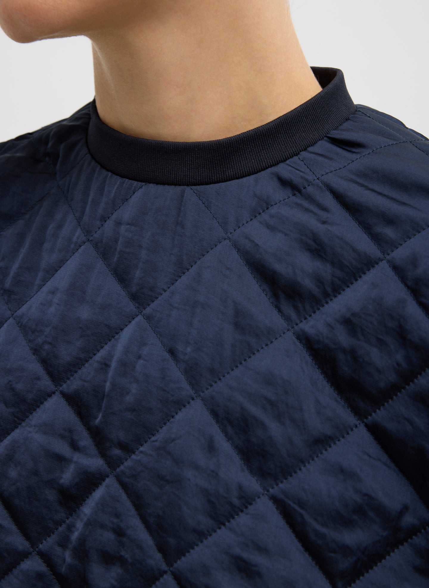 Navy Cozy Quilting Anorak T-Shirt - closeup of quilted fabric