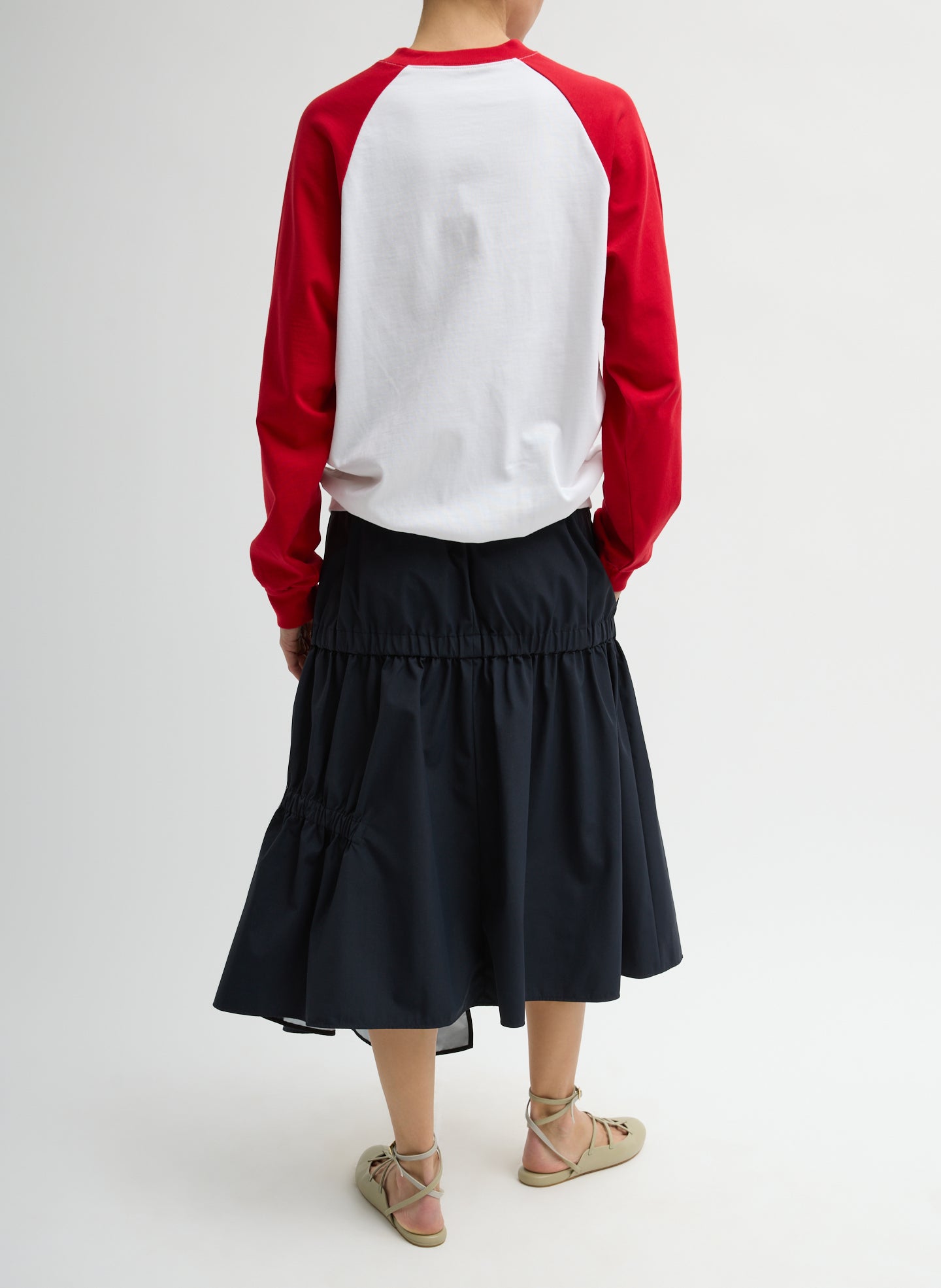 Red Perfect T-Shirt Vintage Sweatshirt - two-tone v-neck sweatshirt, back view on model