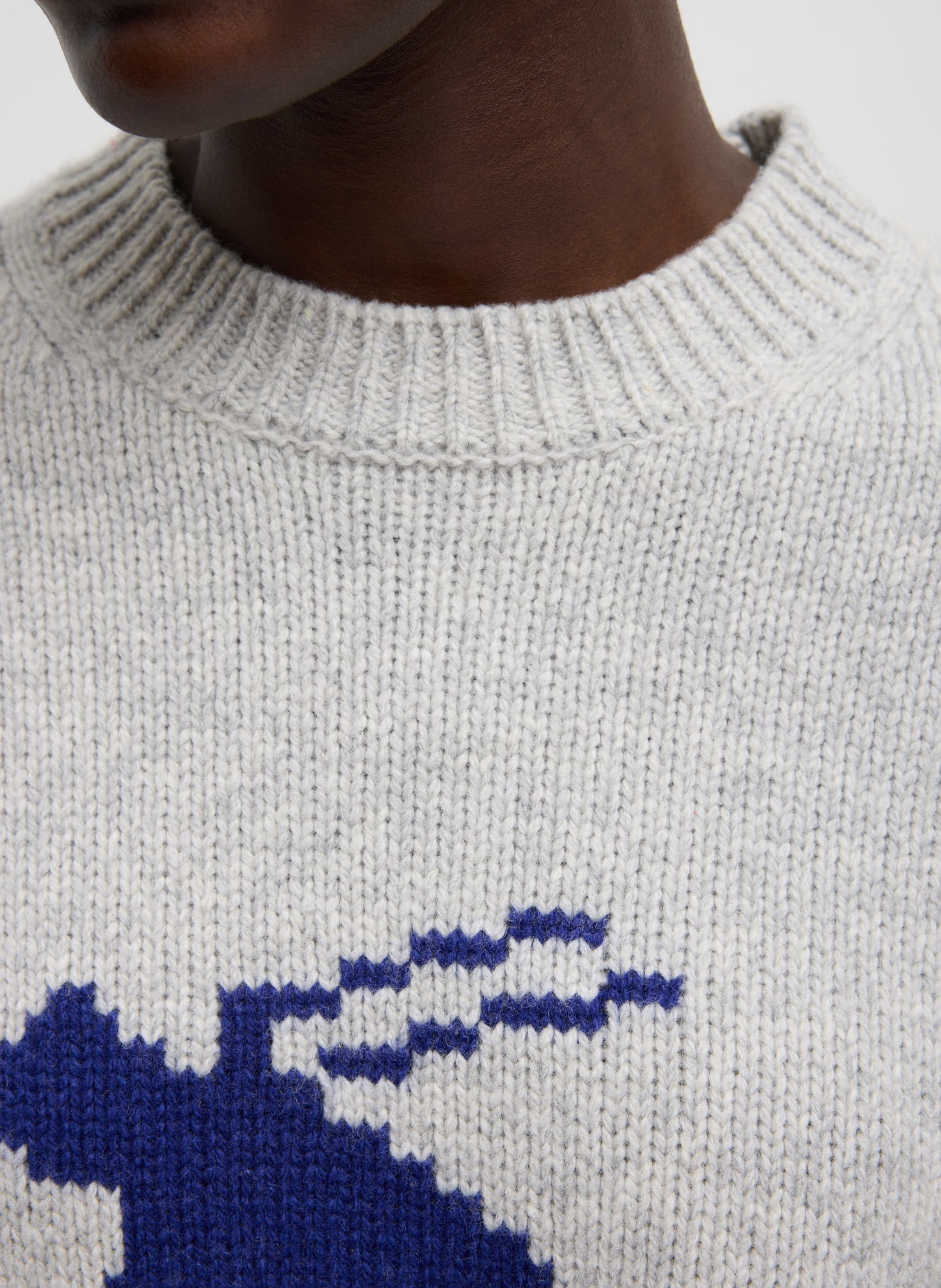 Heather Grey Multi Soft Wool Ski Shrunken Sweater - closeup of ribbed neckline