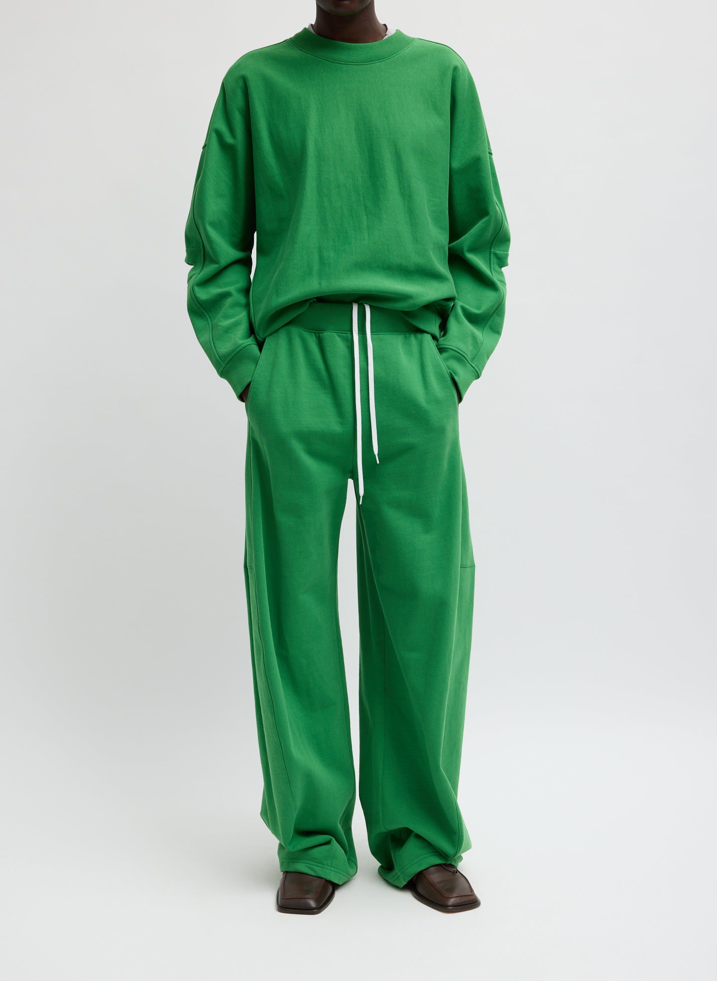 Sweatshirting Winslow Pant - Green Sweatshirting Winslow Pant - barrel leg lounge pant, front view on model