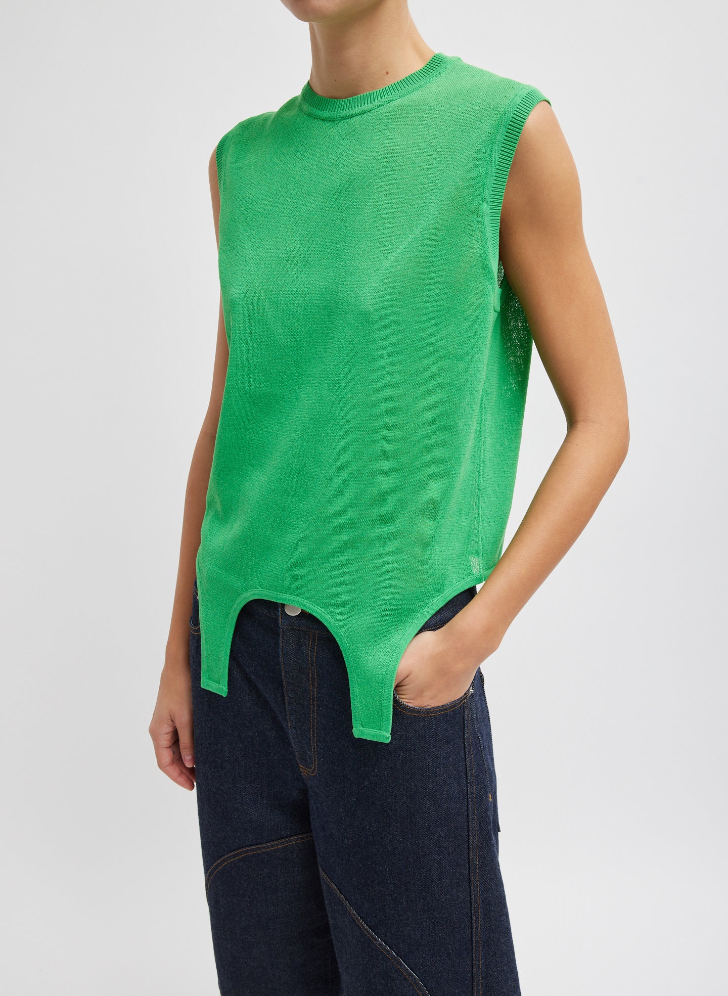 Crispy Sleeveless Sweater - Green-1