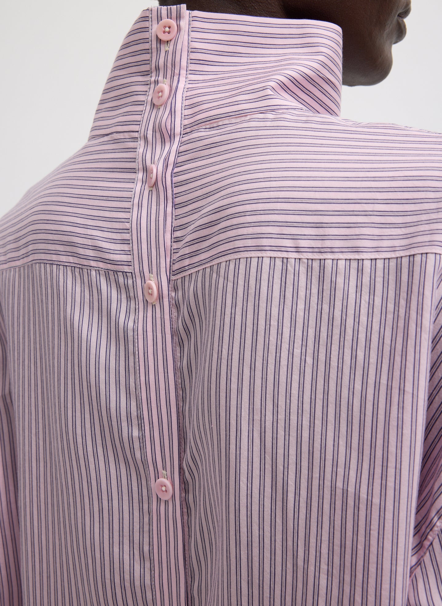 Ultra Light Silk Tencel Striped Funnel Neck Shirt - closeup of buttons at back
