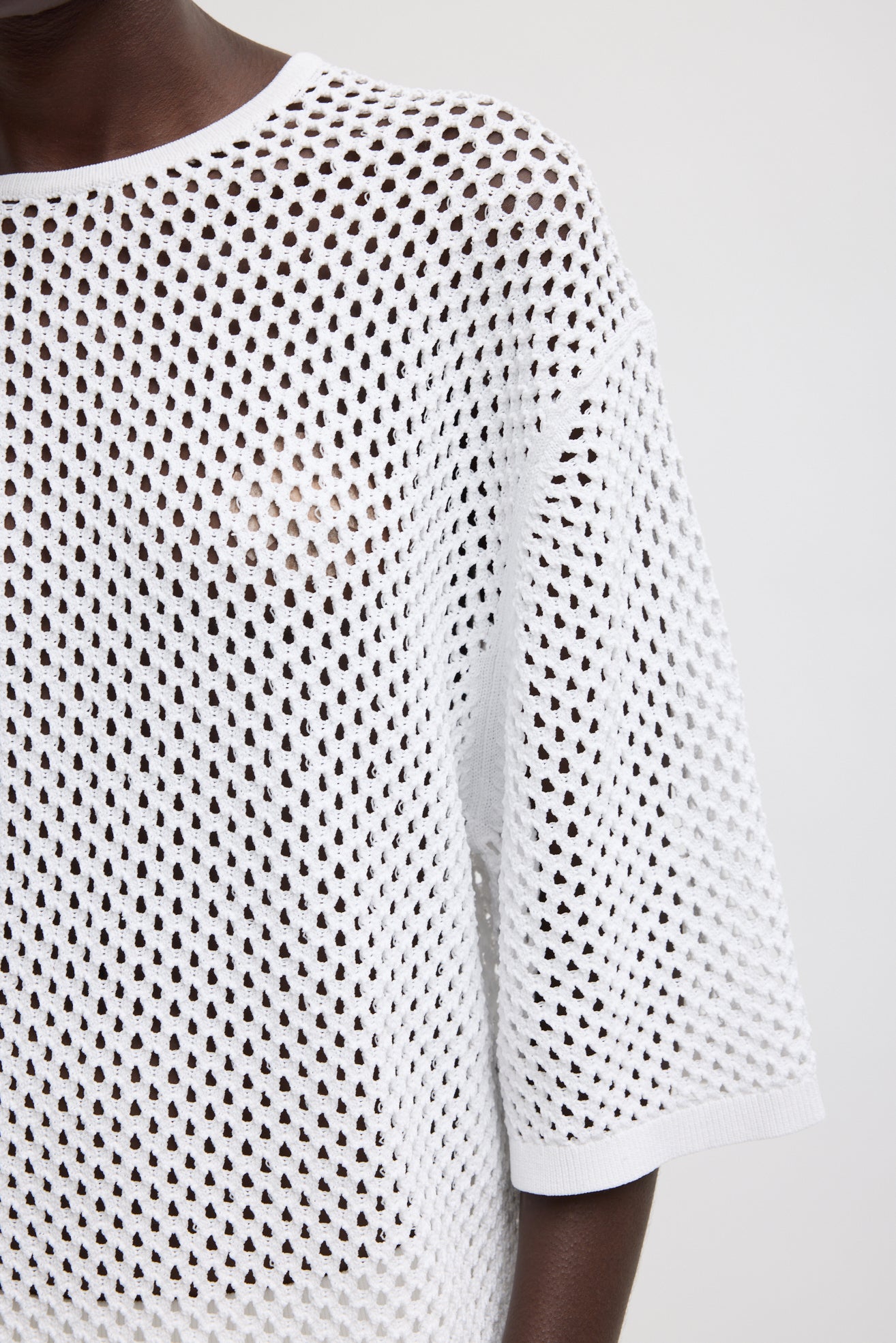 Crochet Netting Oversized Easy T-Shirt - closeup of sleeve detail