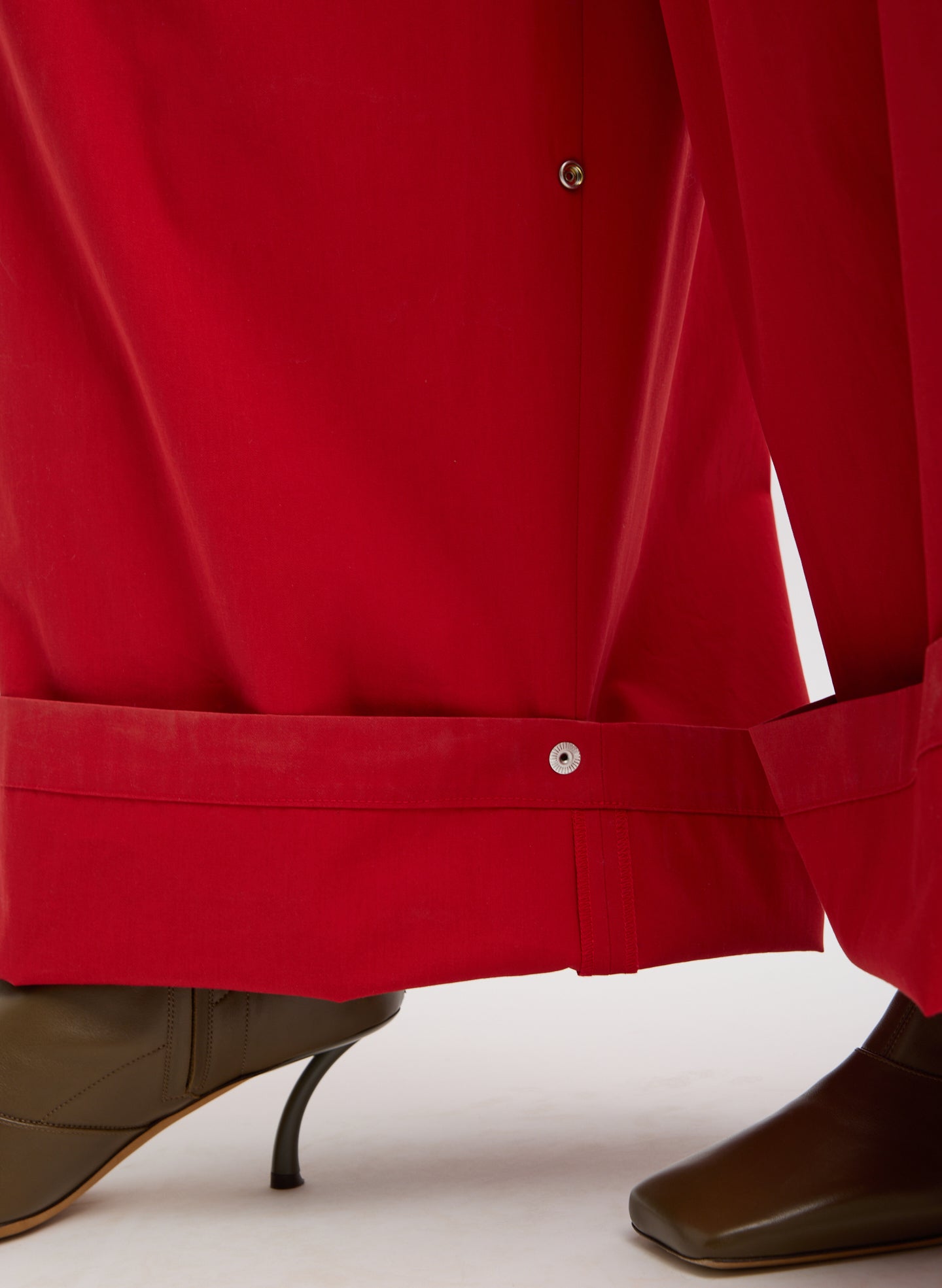 Red Bio Twill Triple Pleat Pant - closeup of snap details at ankle
