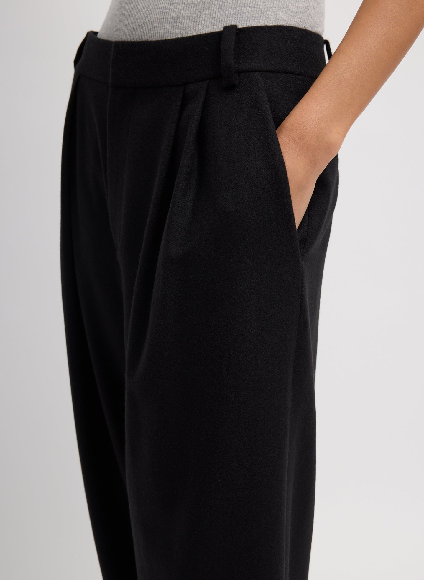 Black Cashmere Suiting Stella Pant - closeup of front pleat detail