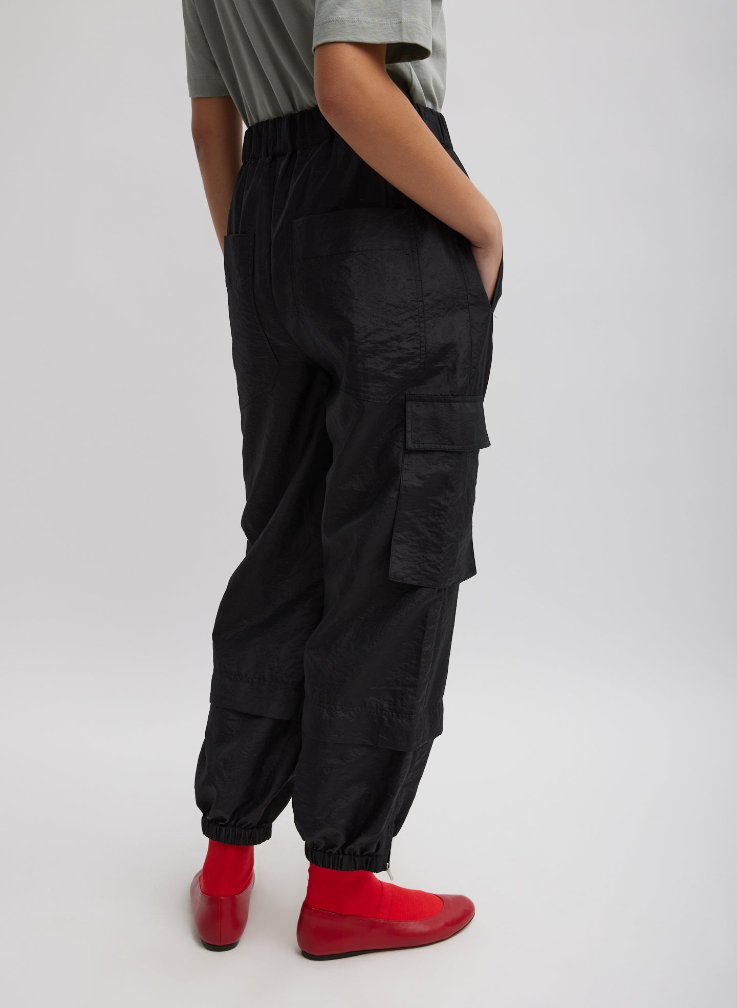 Nylon Snap Pull On Short Jogger in White