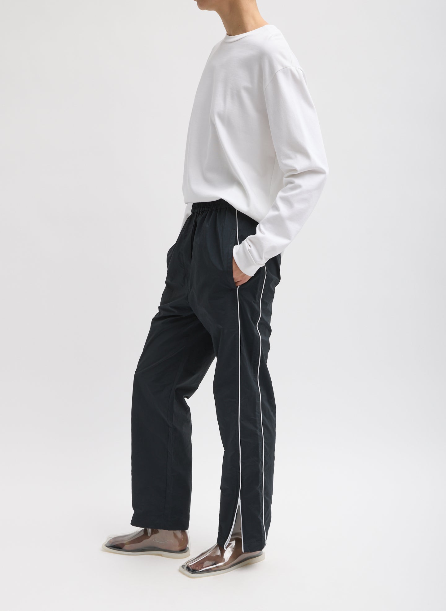 BLACK-3