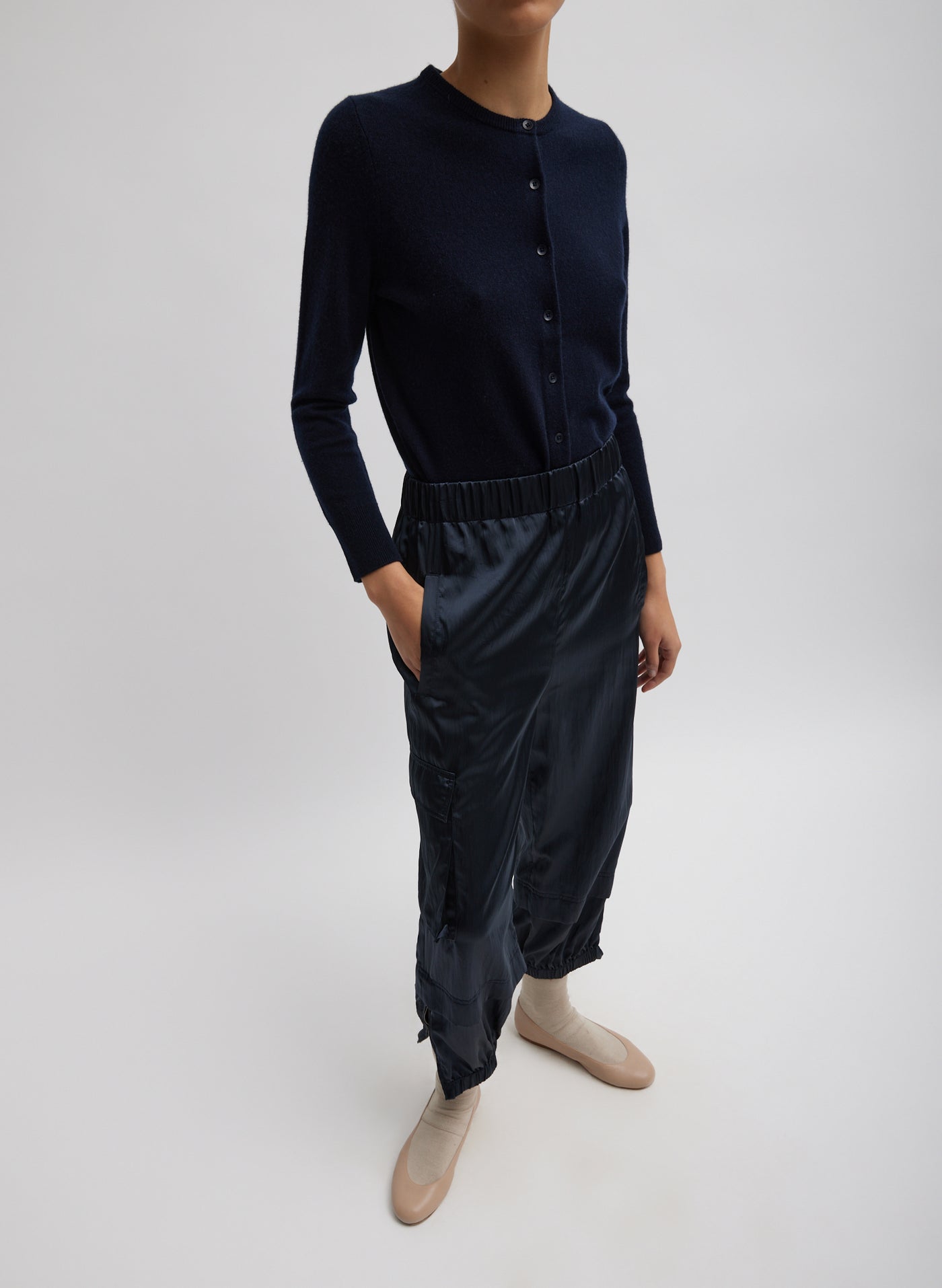 Crispy Nylon Wilt Pull On Jogger in Navy